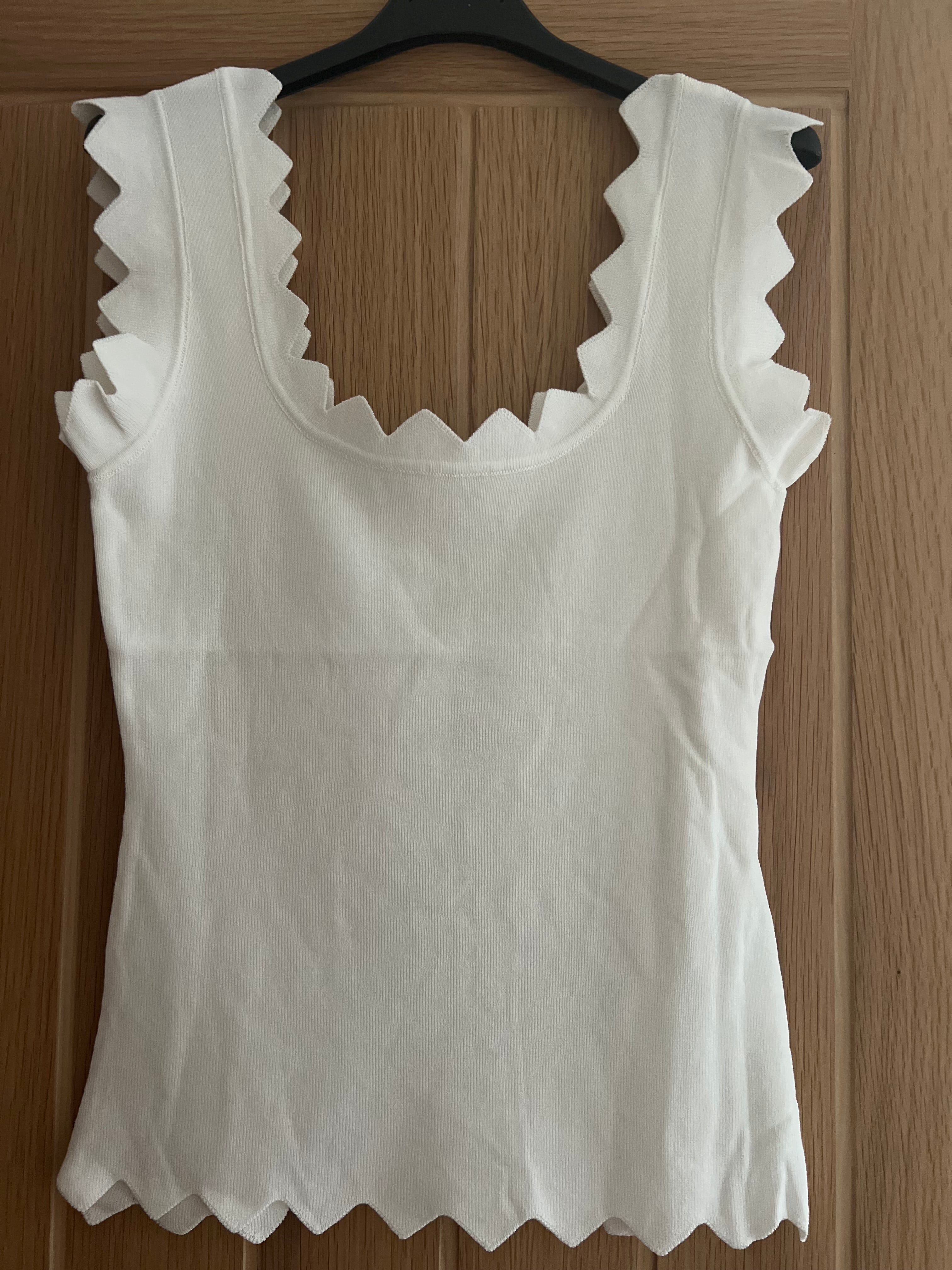 The Elowen Scallop Vest