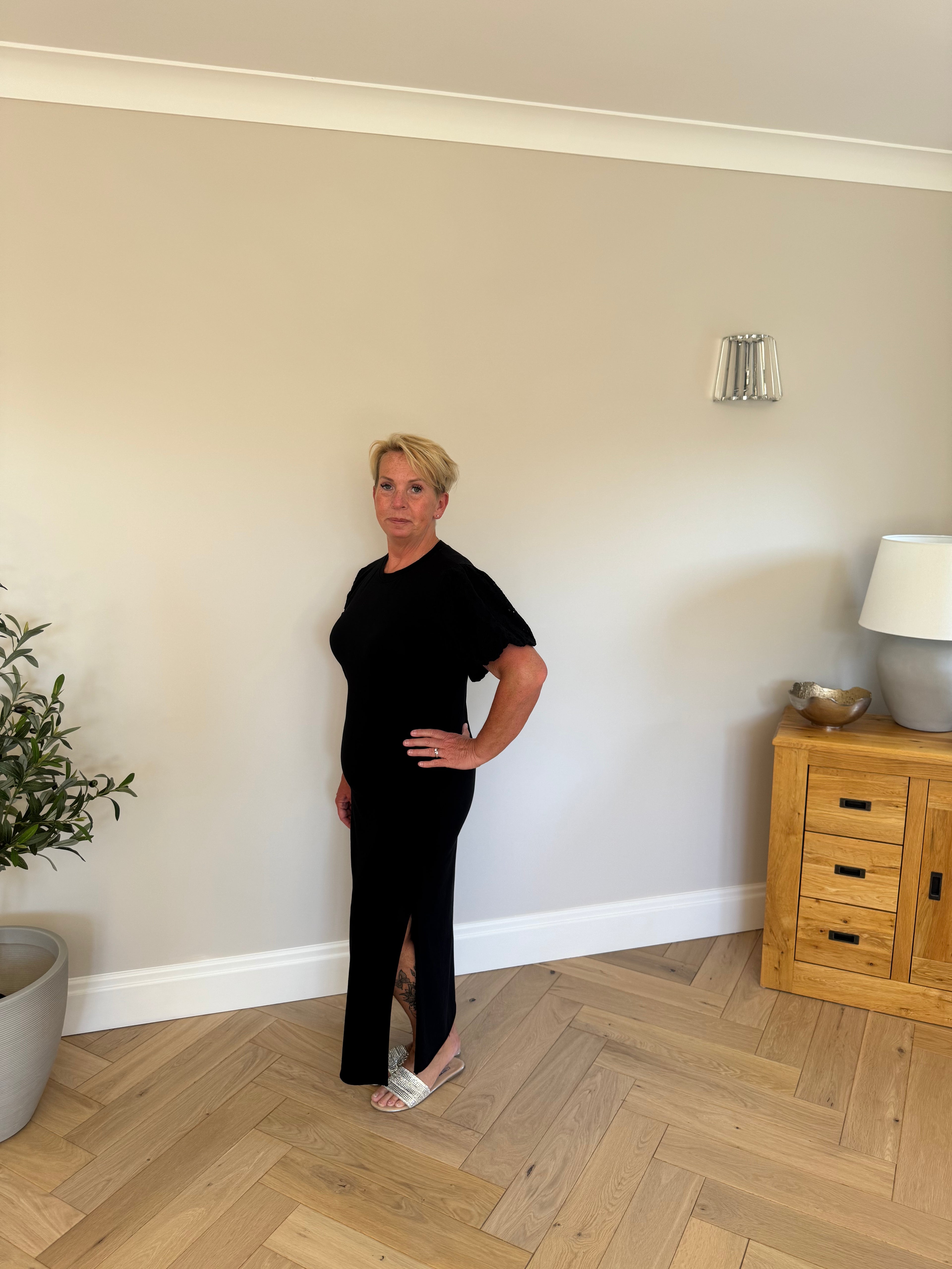 Alba Edge Midi Dress