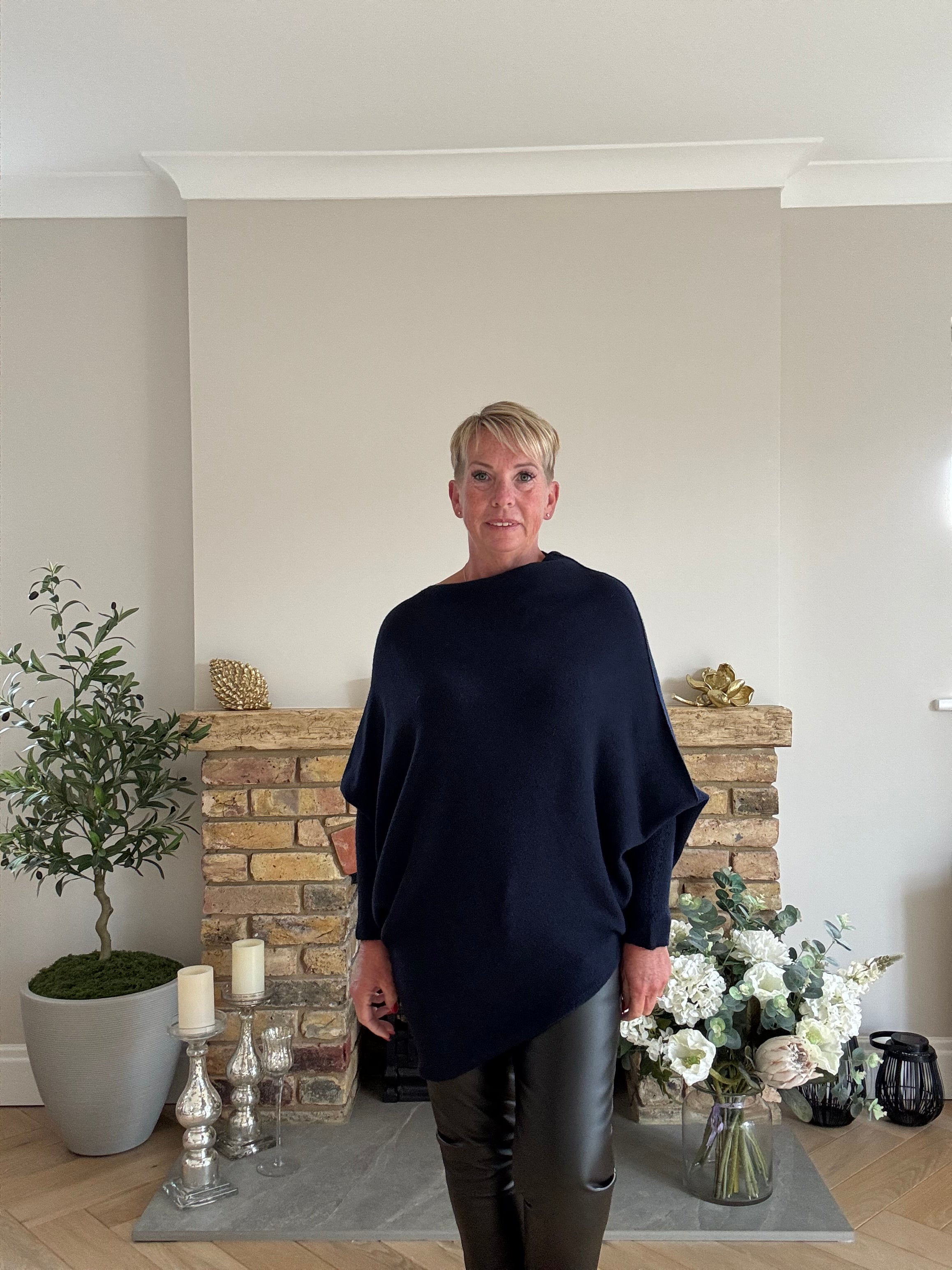 Lyra Asymmetric Jumper