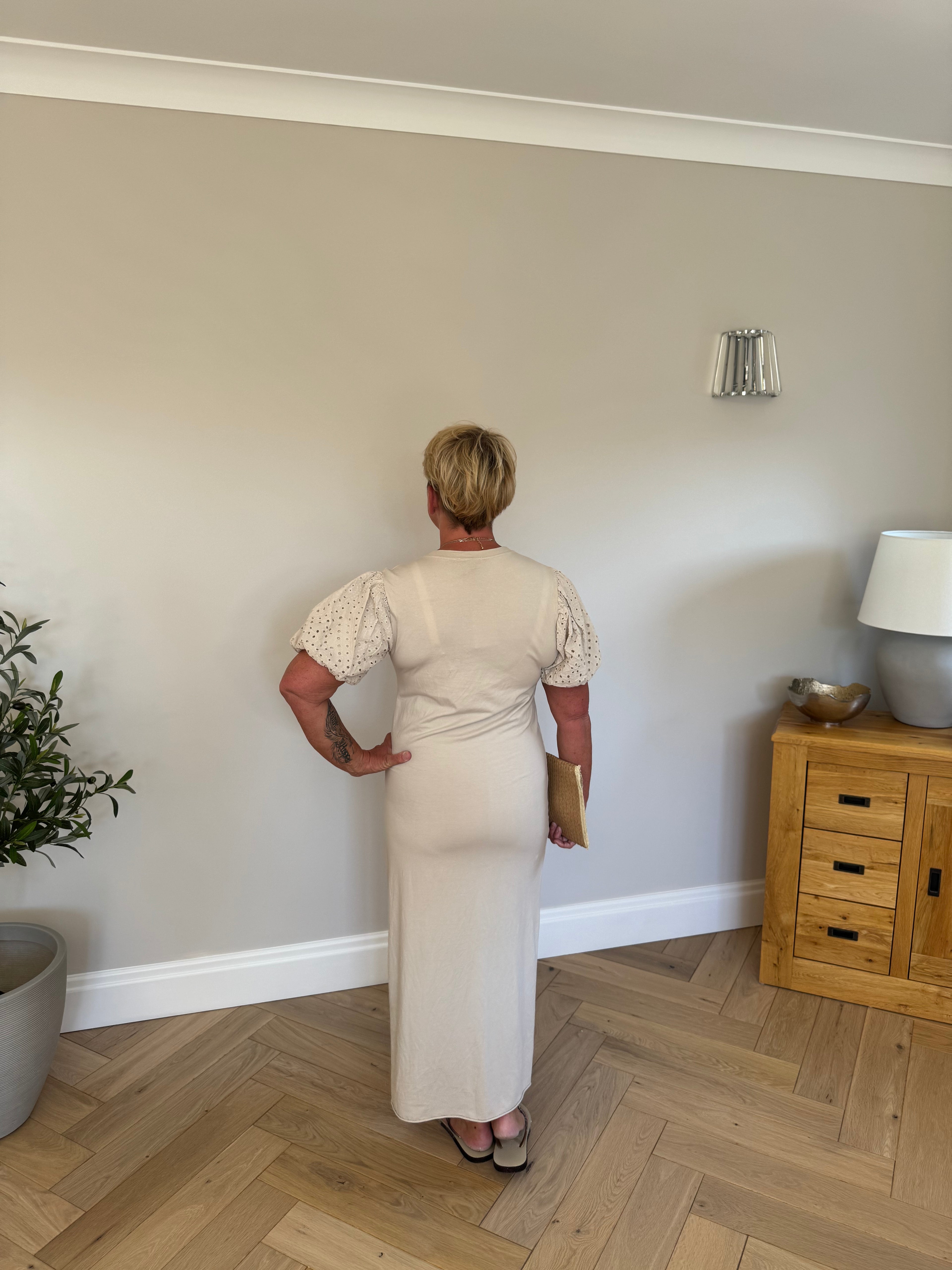 Alba Edge Midi Dress