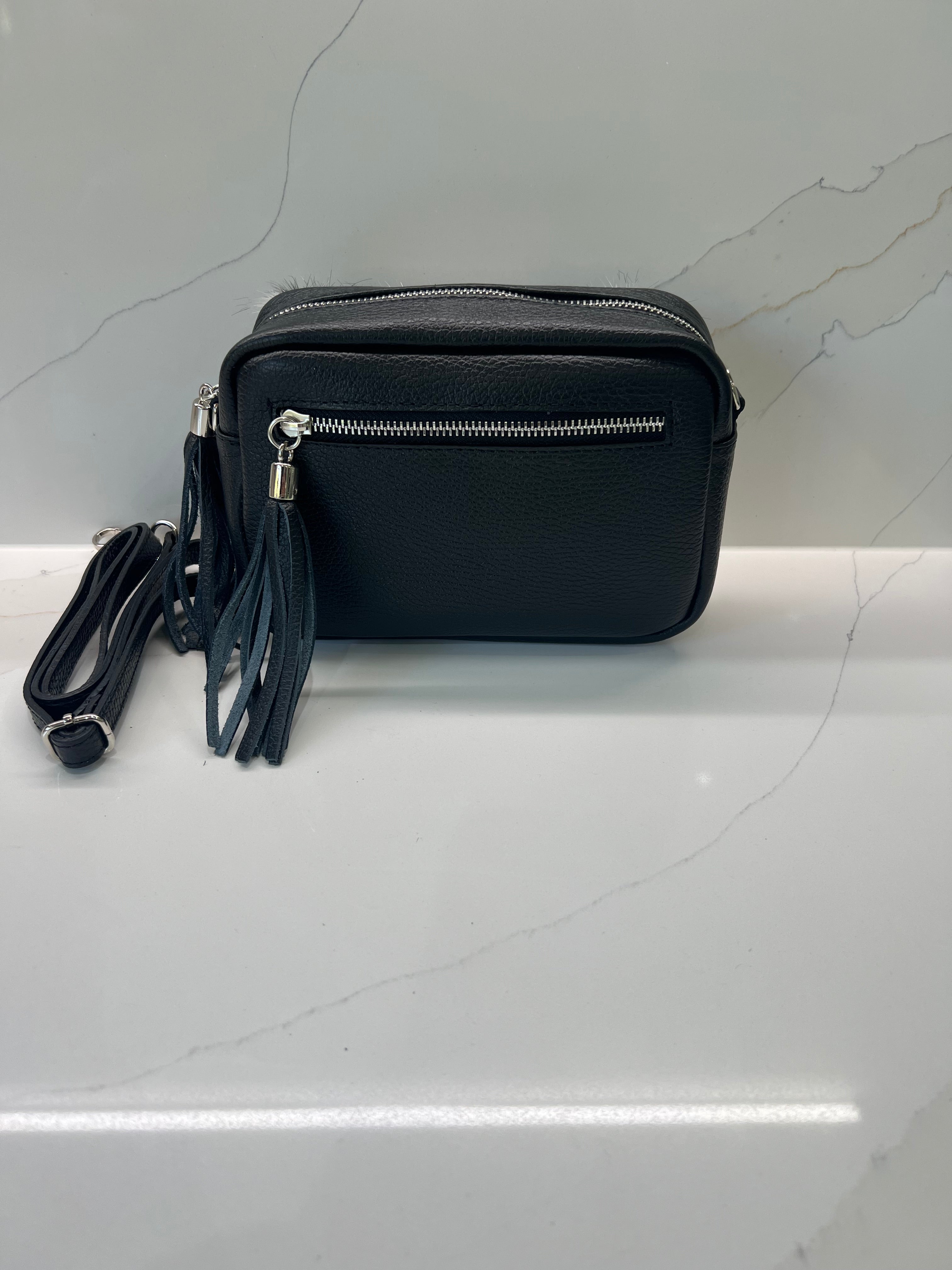 🐾 Wildhyde Camera Bag