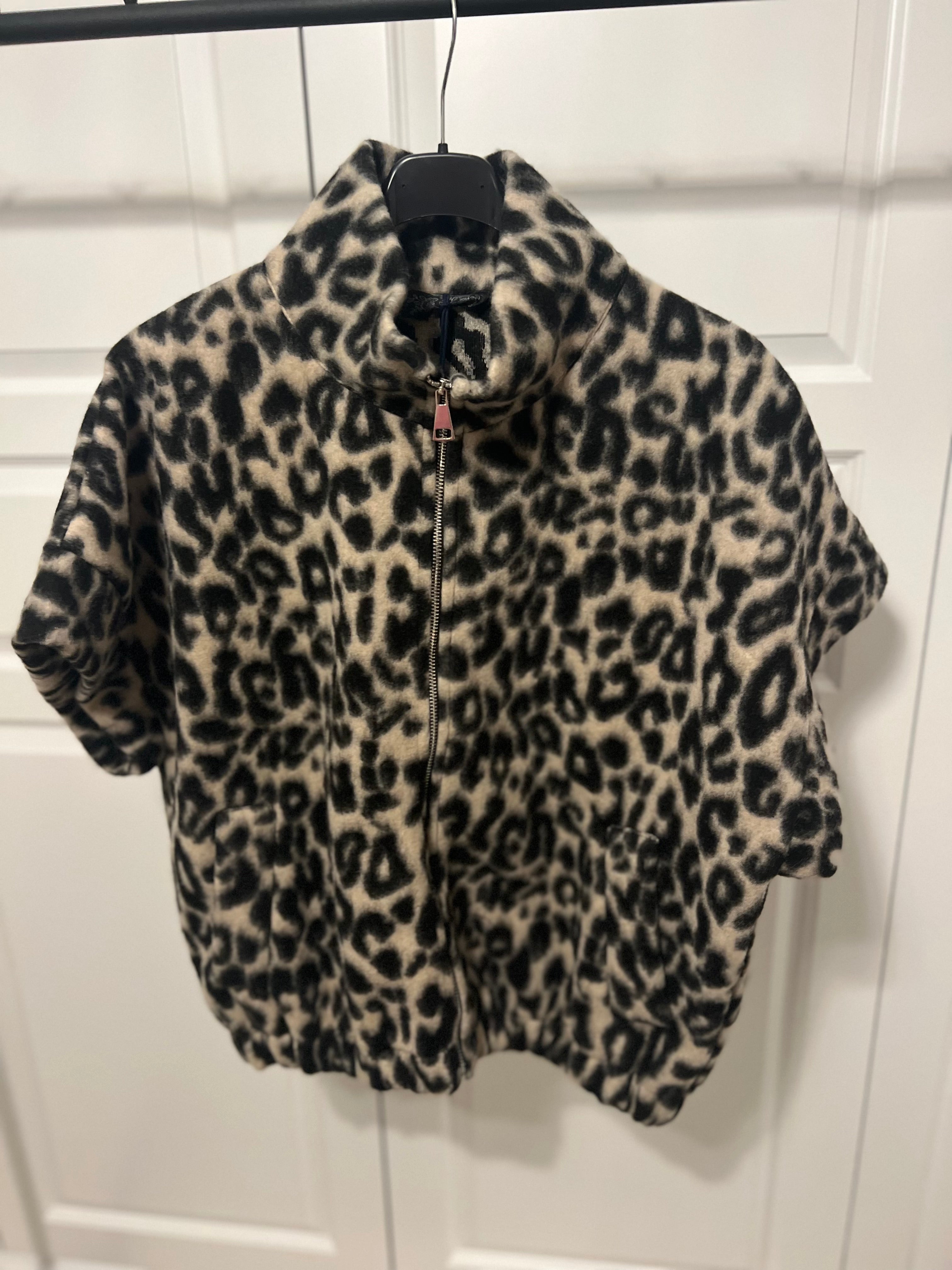 The Leni Leopard Gilet