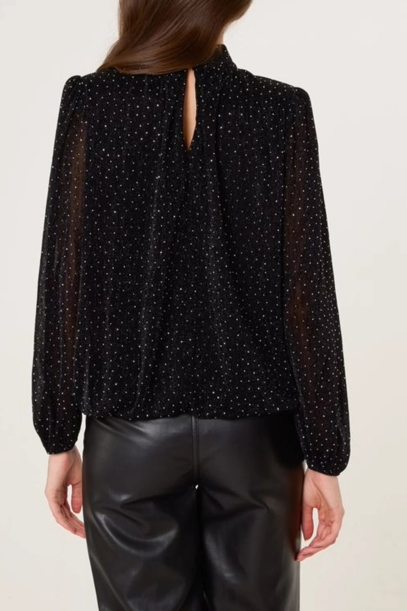 The Lumi Puffball Top