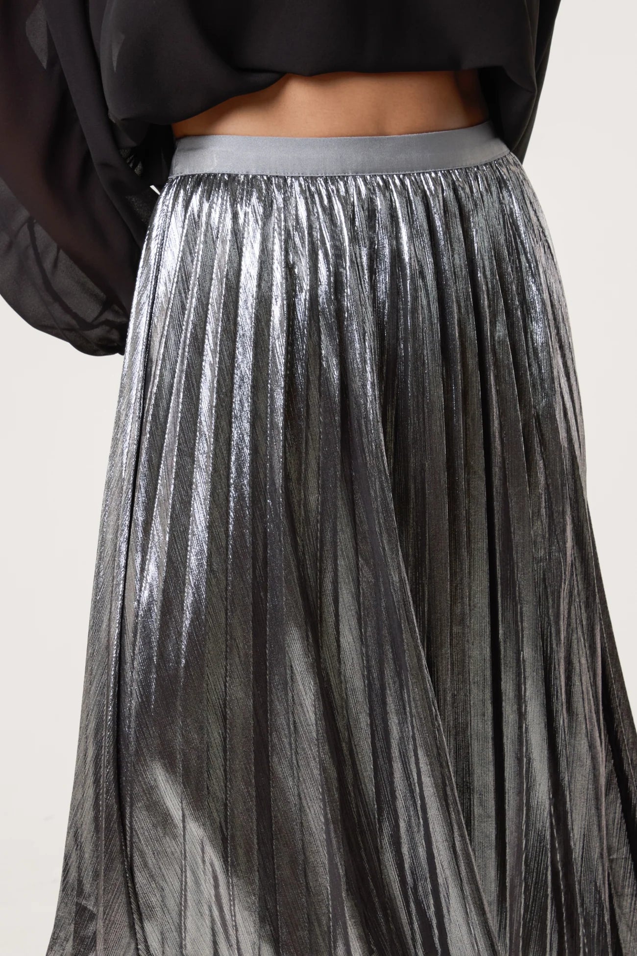 Metallic Pleated Midi Skirt