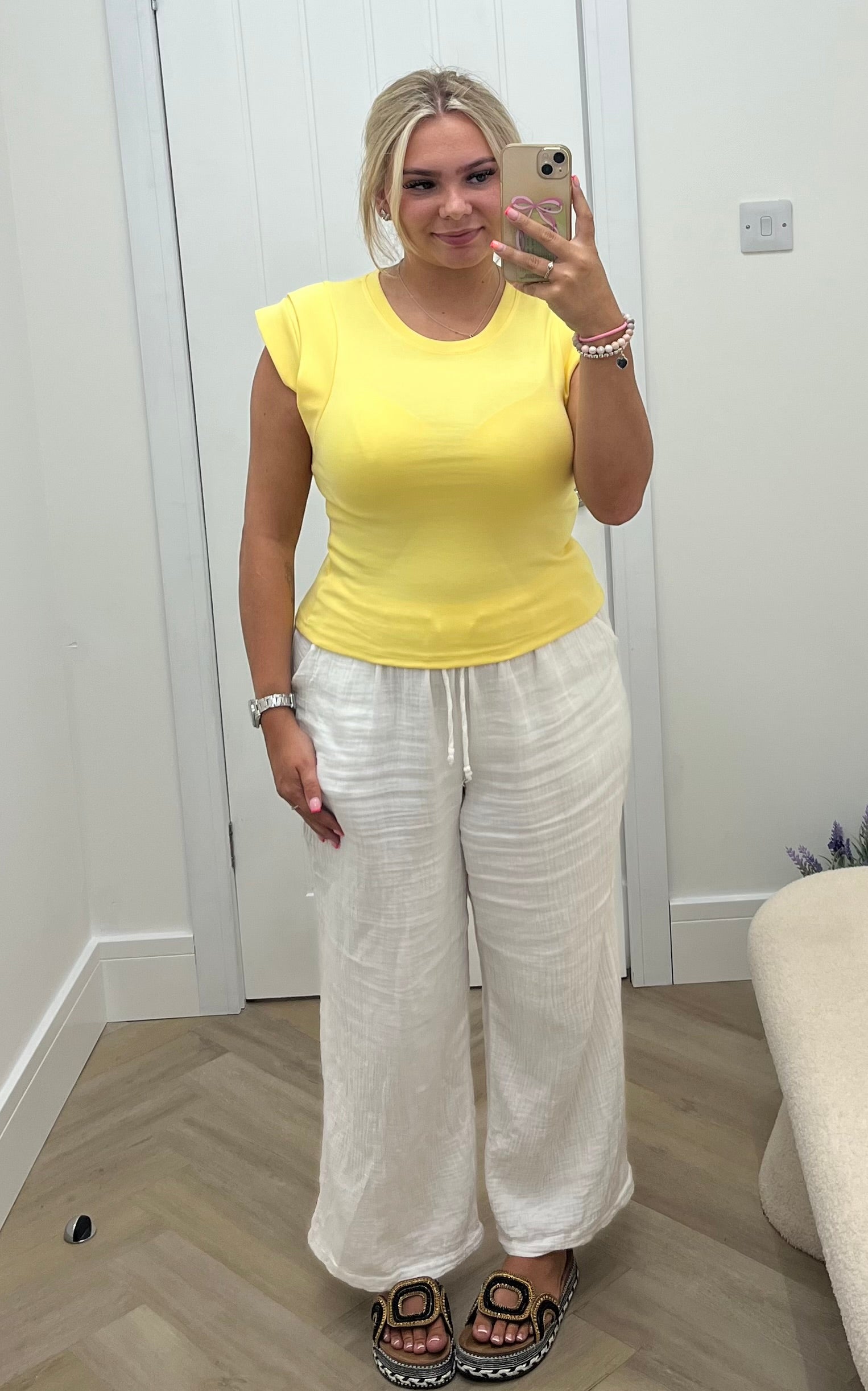 Belle T-Shirt