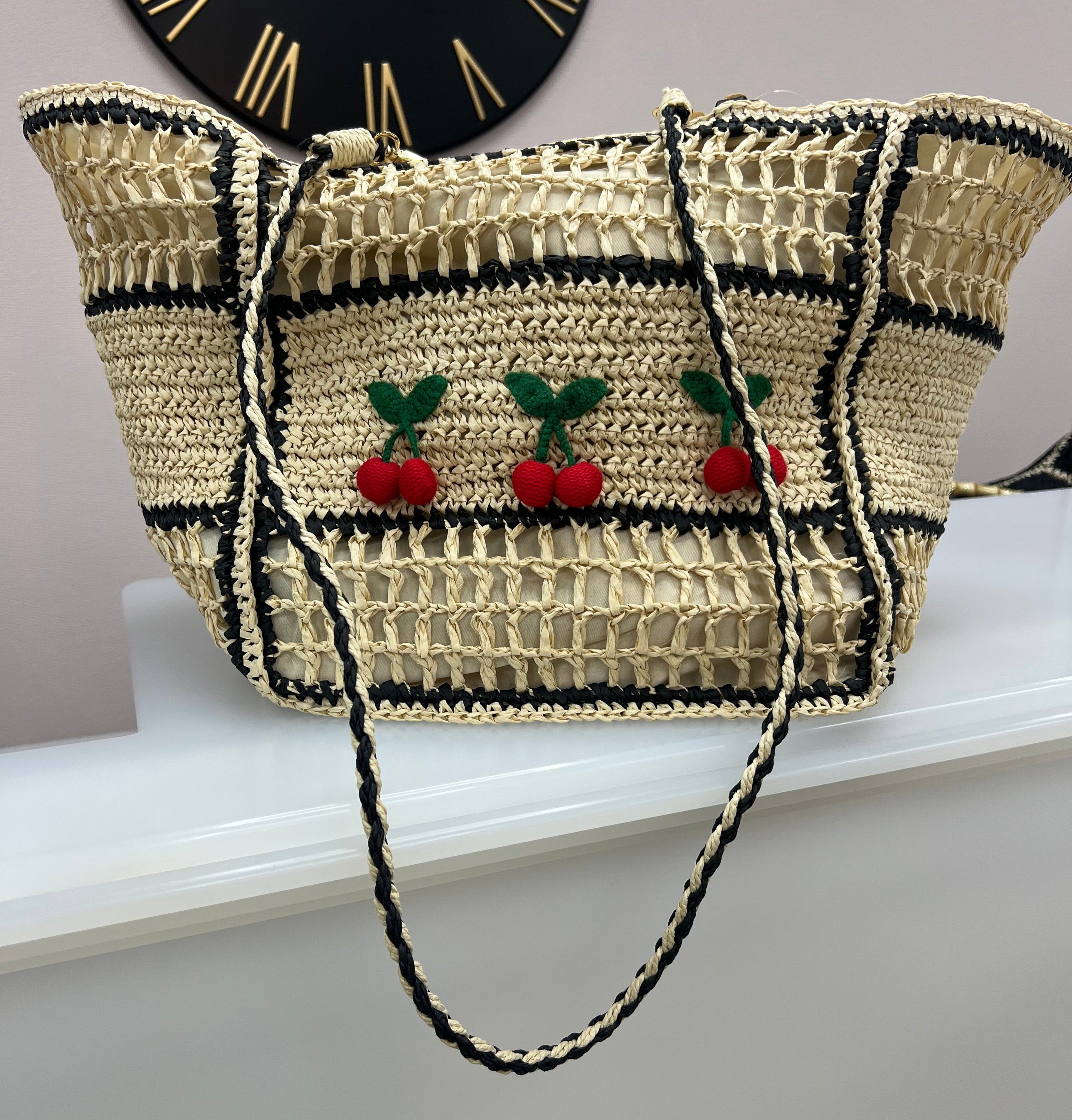 🍒 Cherry Woven Bag