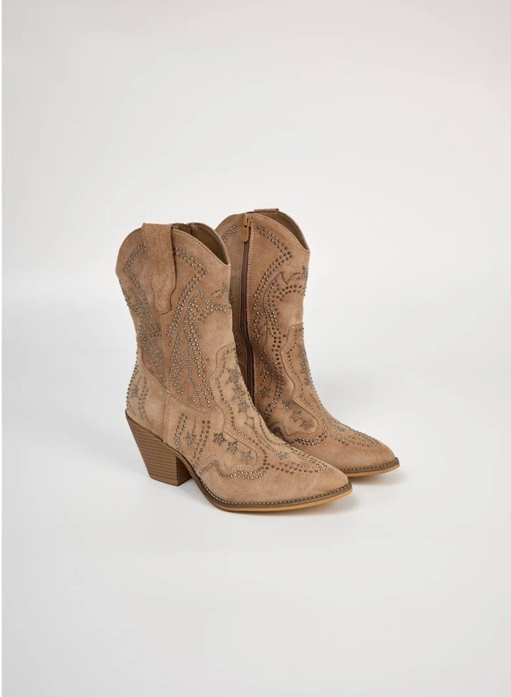 Desert Vogue Embellished Cowboy Boots