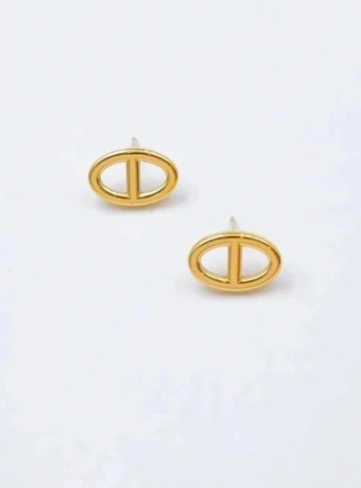 Marine Oval Stud Earrings