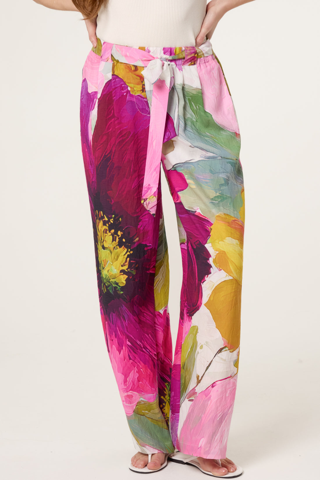 The Lilia Watercolour Flower Belted Trousers 🌸
