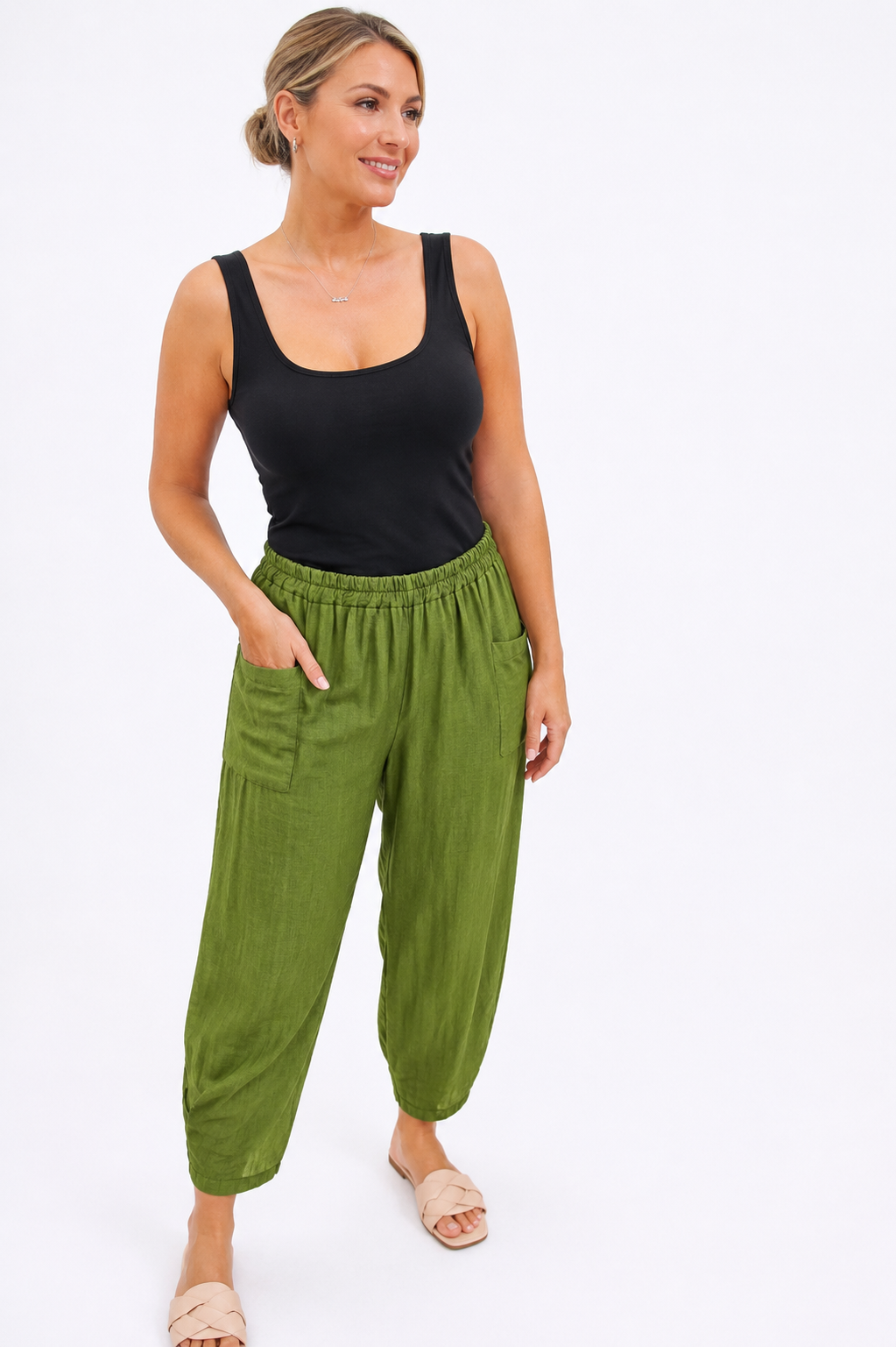 Betsy Carrot Leg Trousers 💫