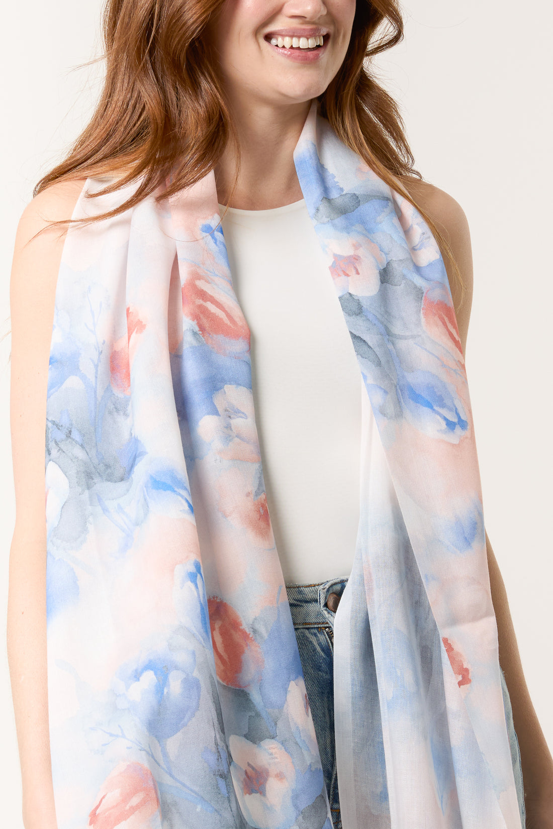 🌸 PASTEL FLORAL PRINT & TASSEL SCARF