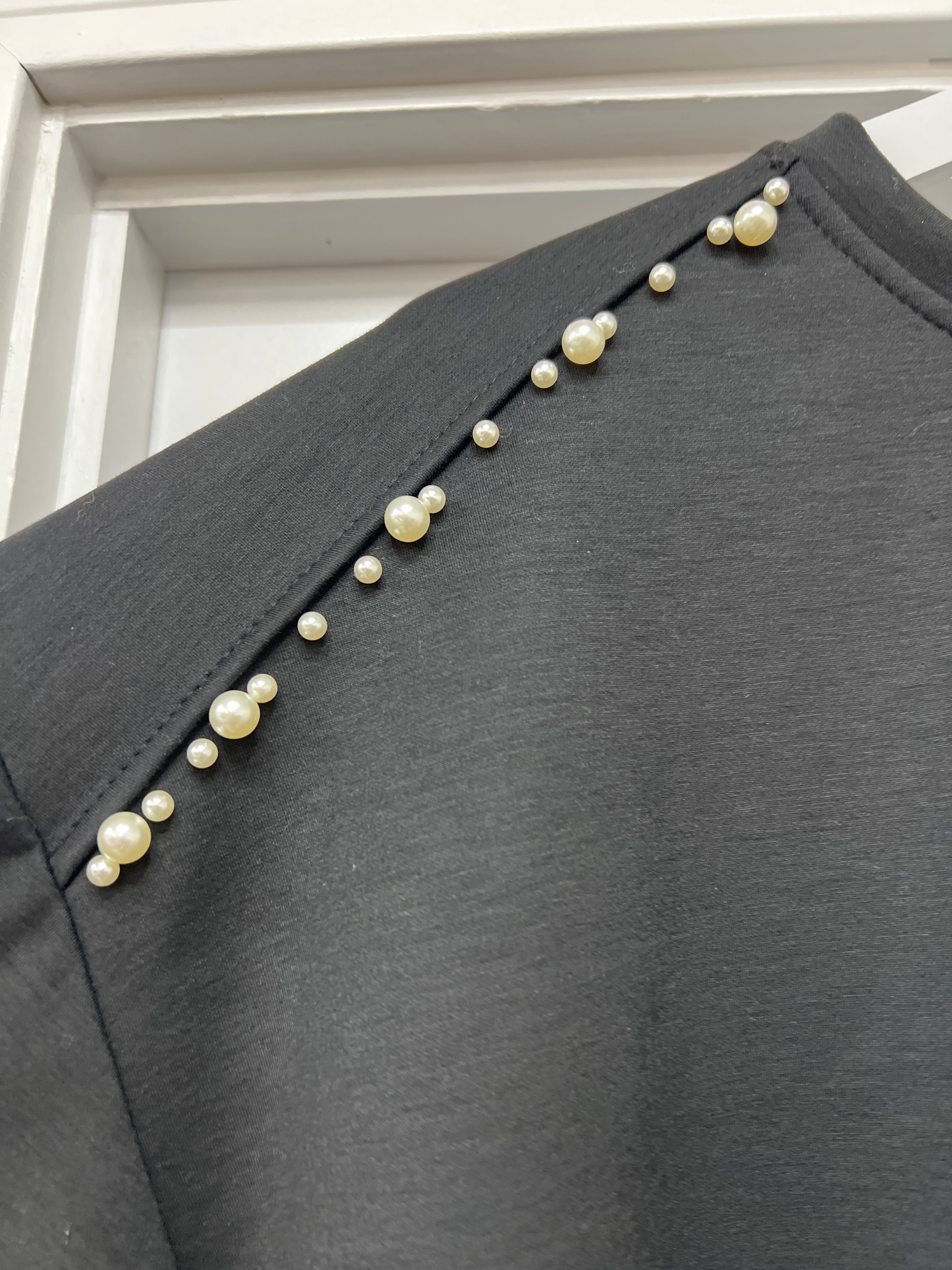 ✨ Pearl High-Low Sweatshirt