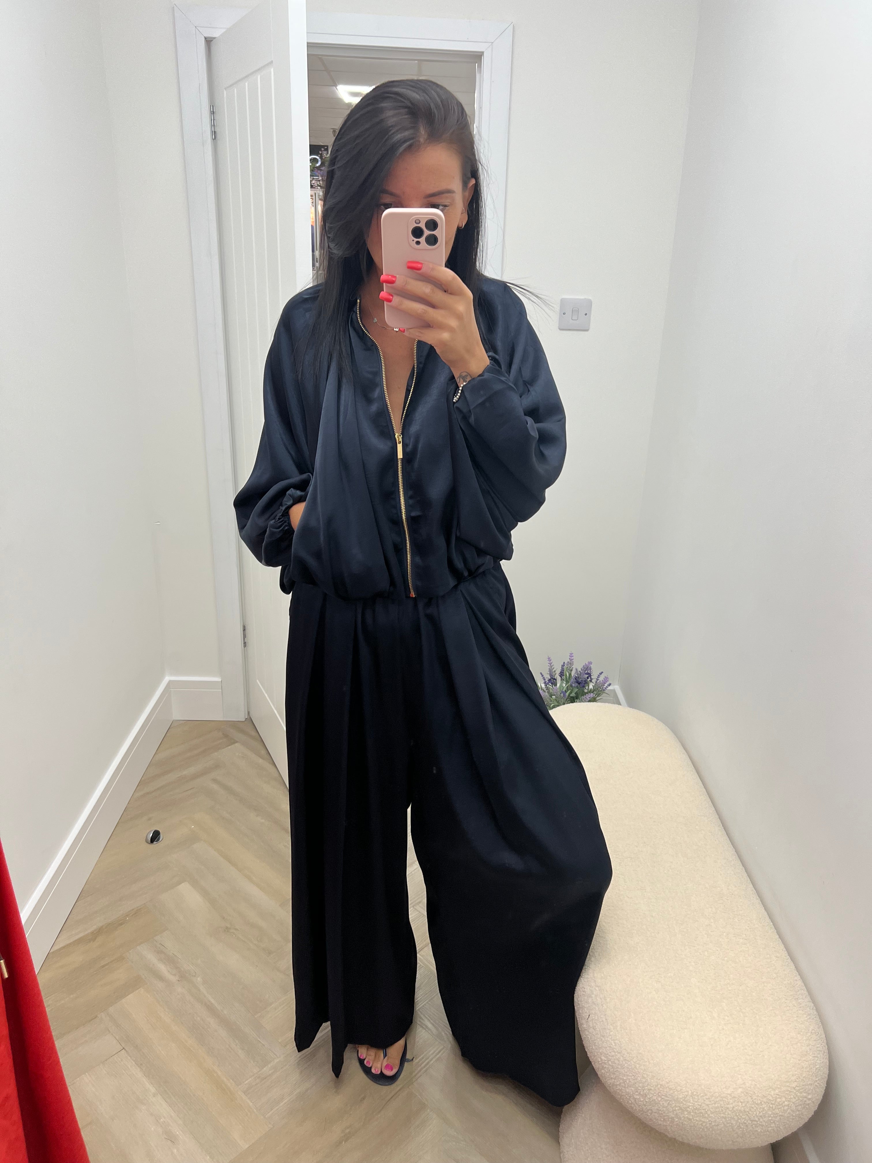 Rae satin trousers💙🩶❤️