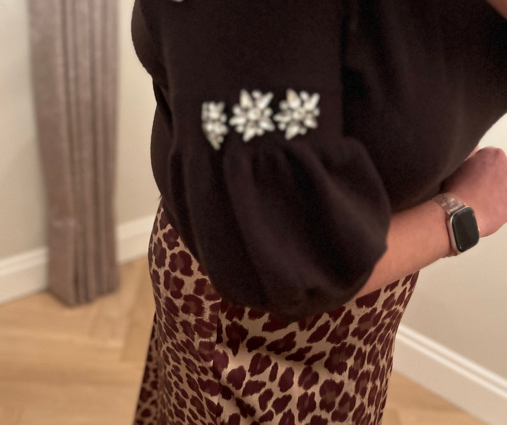 ✨ Jade – Jewelled Puff Sleeve Jumper