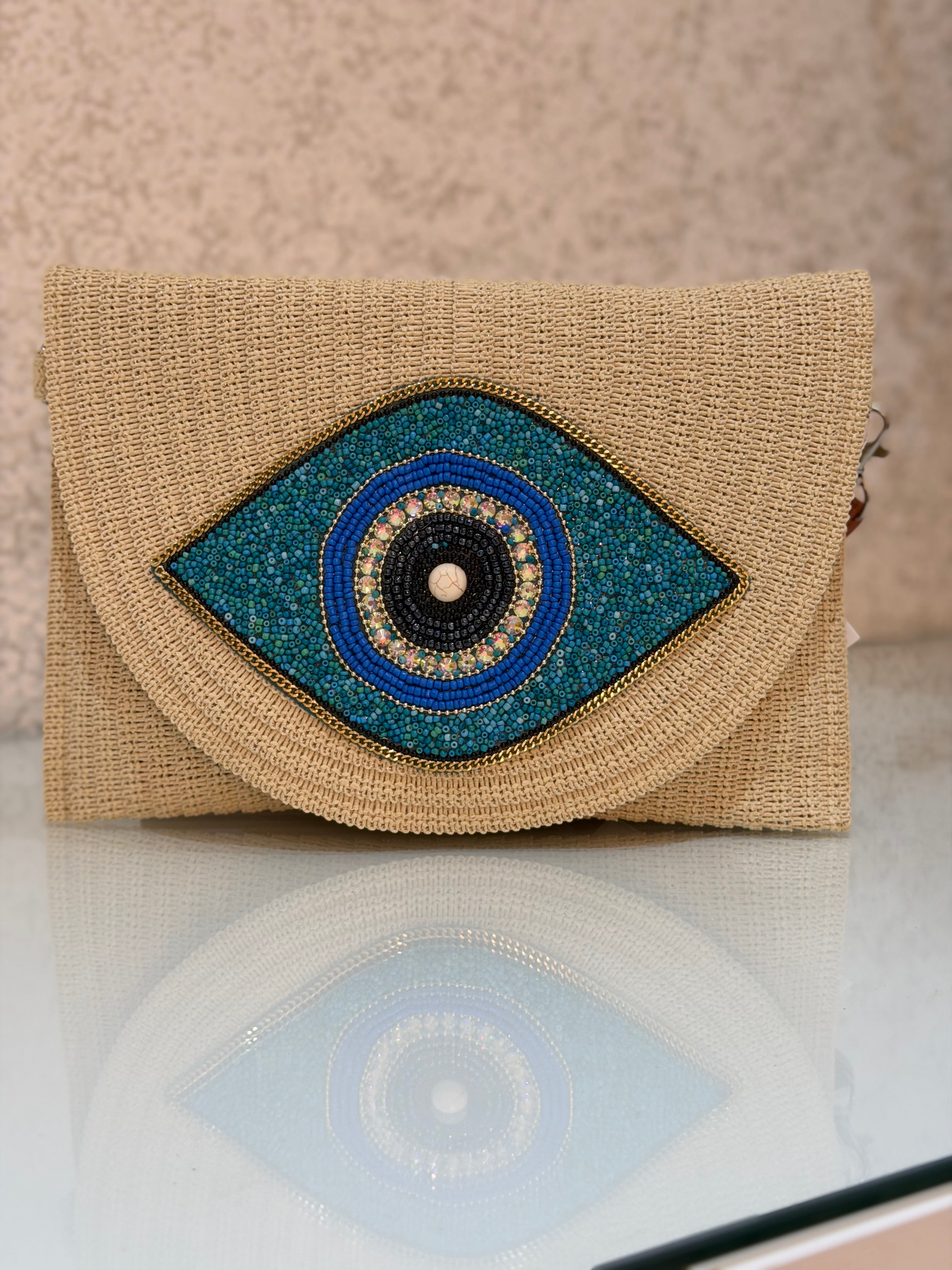 Eye Clutch