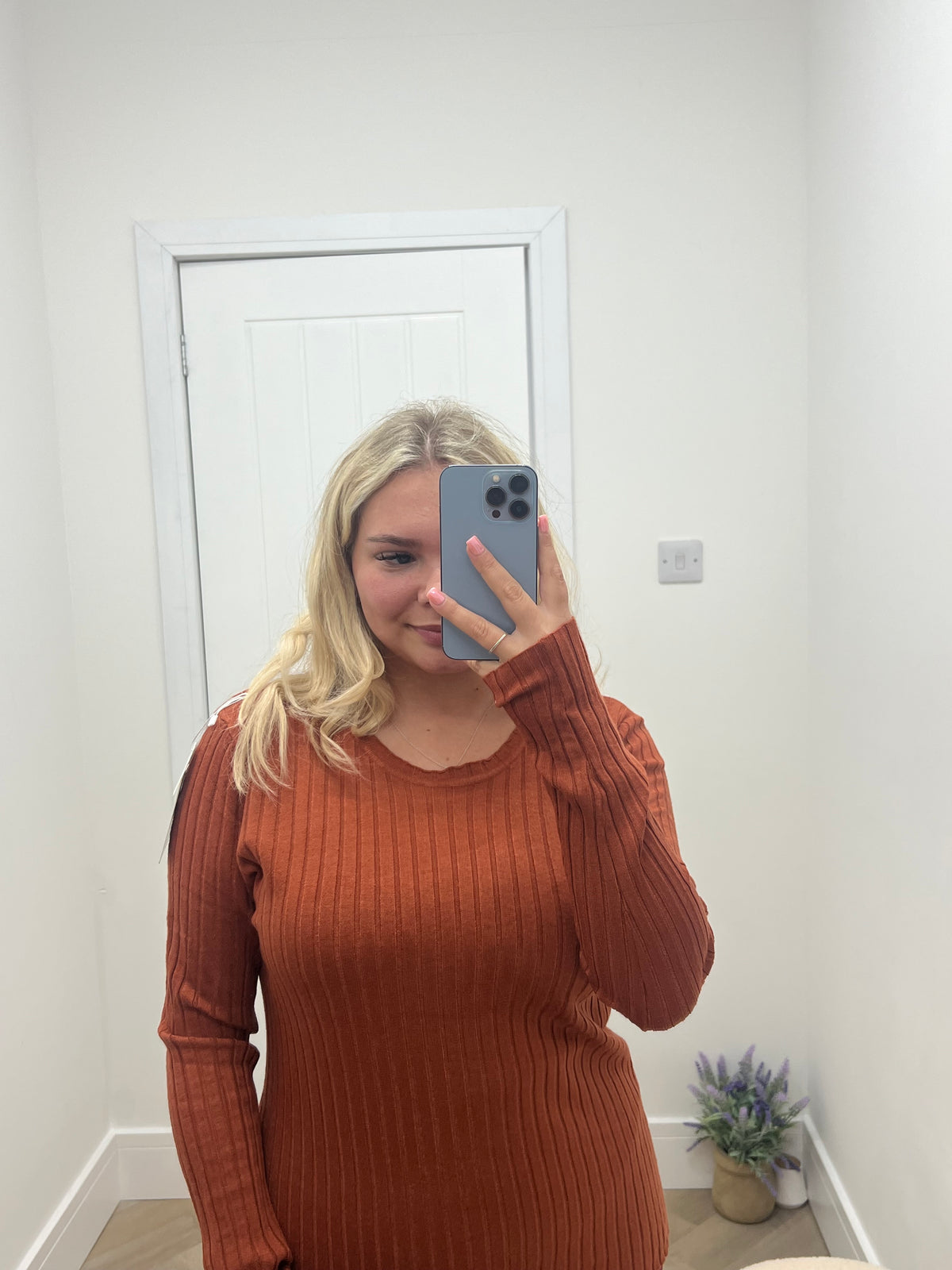 Lola Ribbed Scooped Neck Top