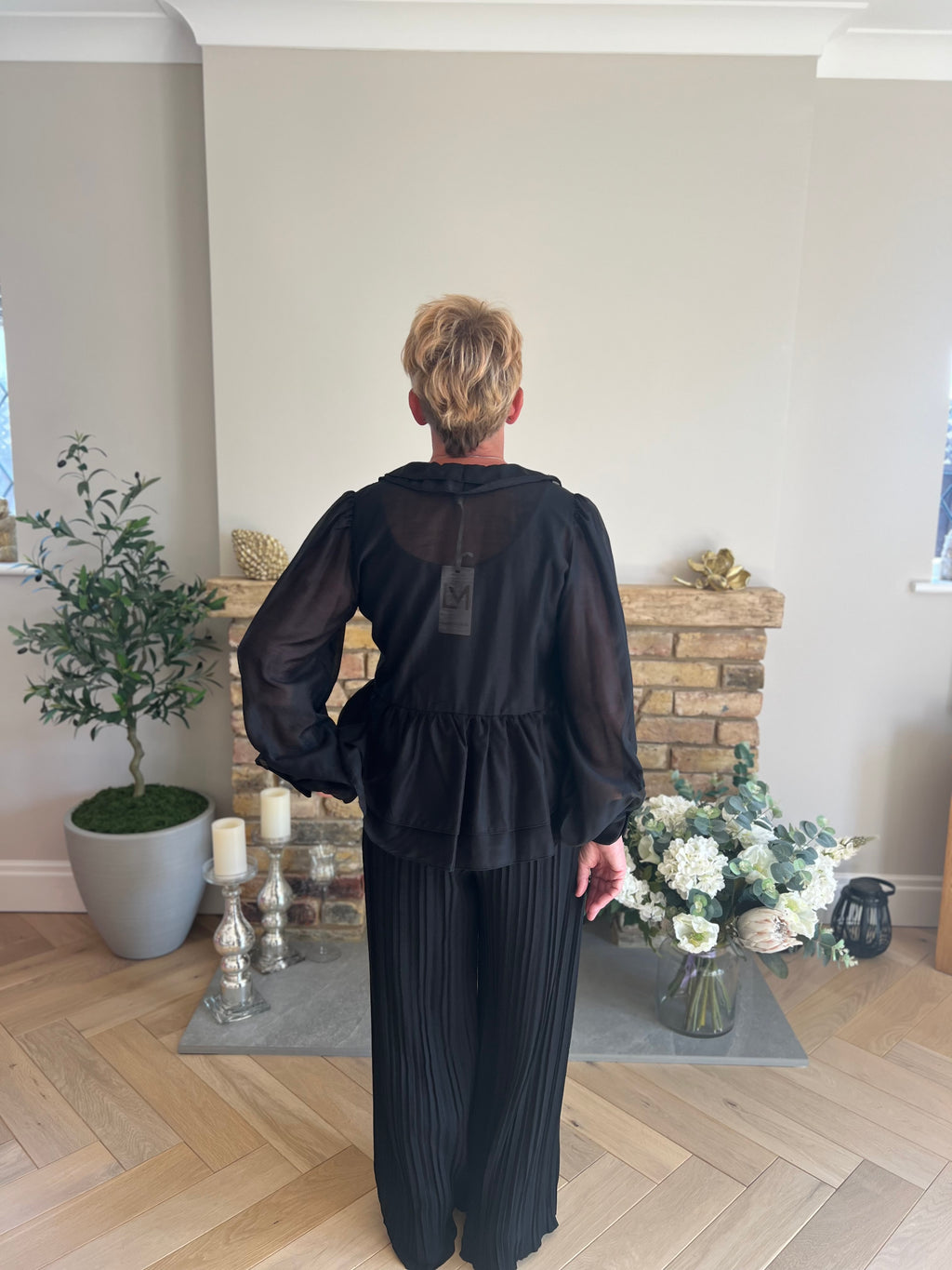 Mia Tie Blouse