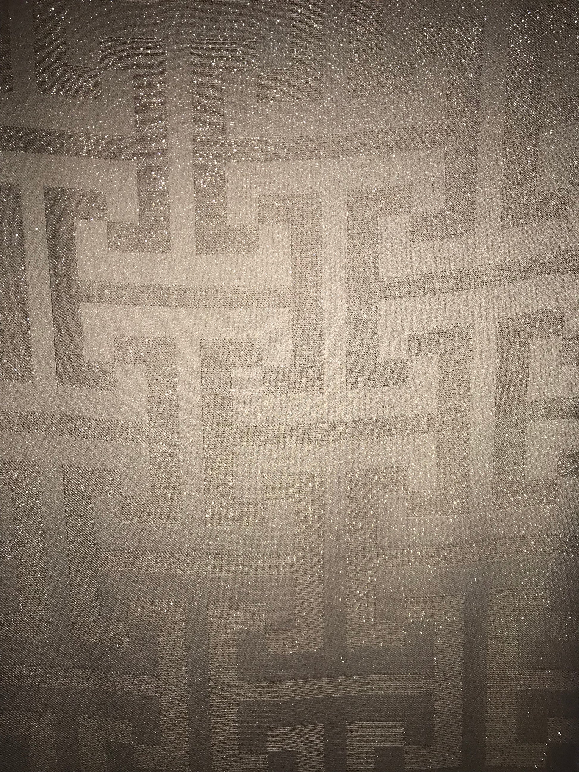 ✨ Maze Lumière Scarf