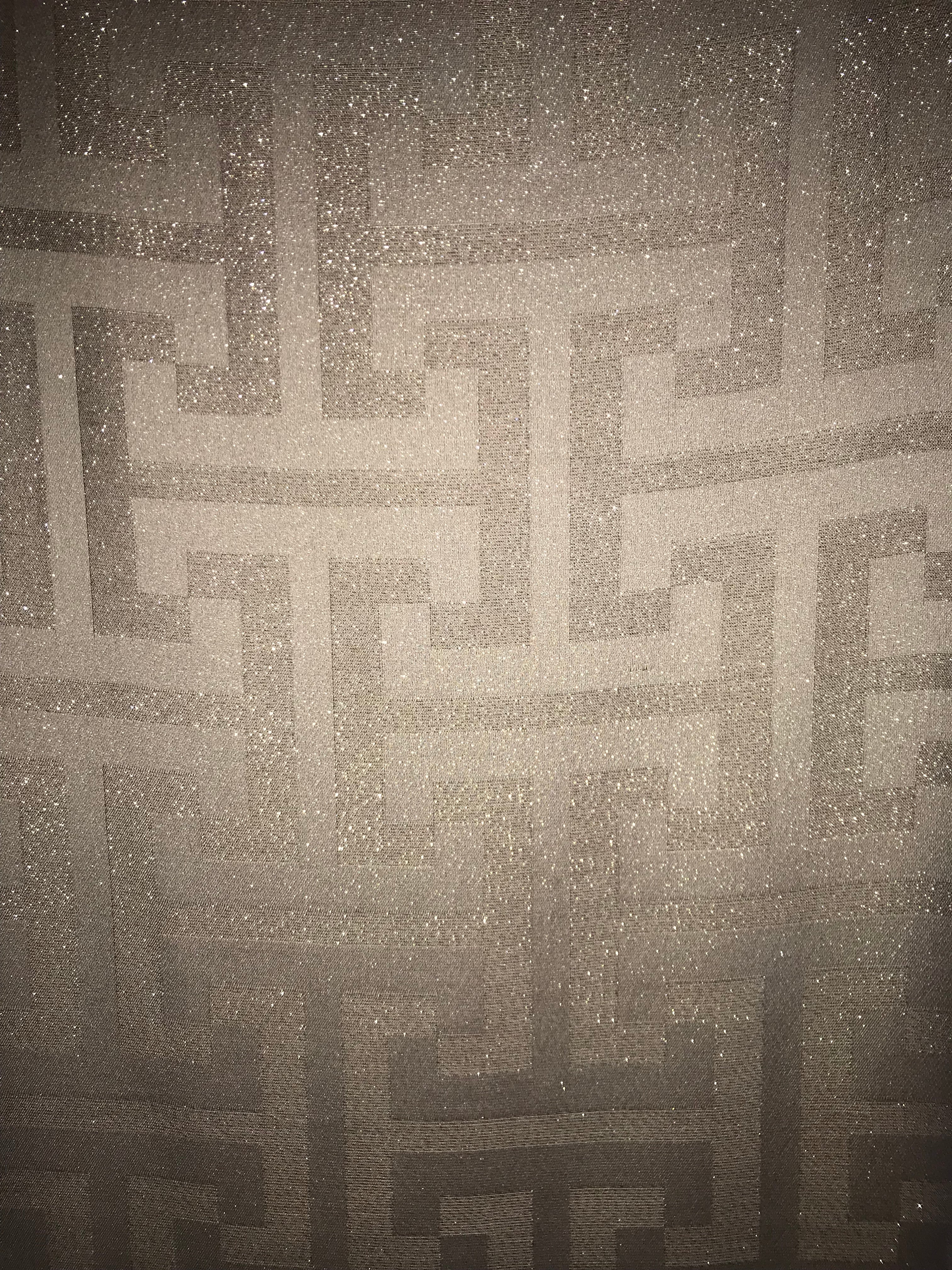 ✨ Maze Lumière Scarf