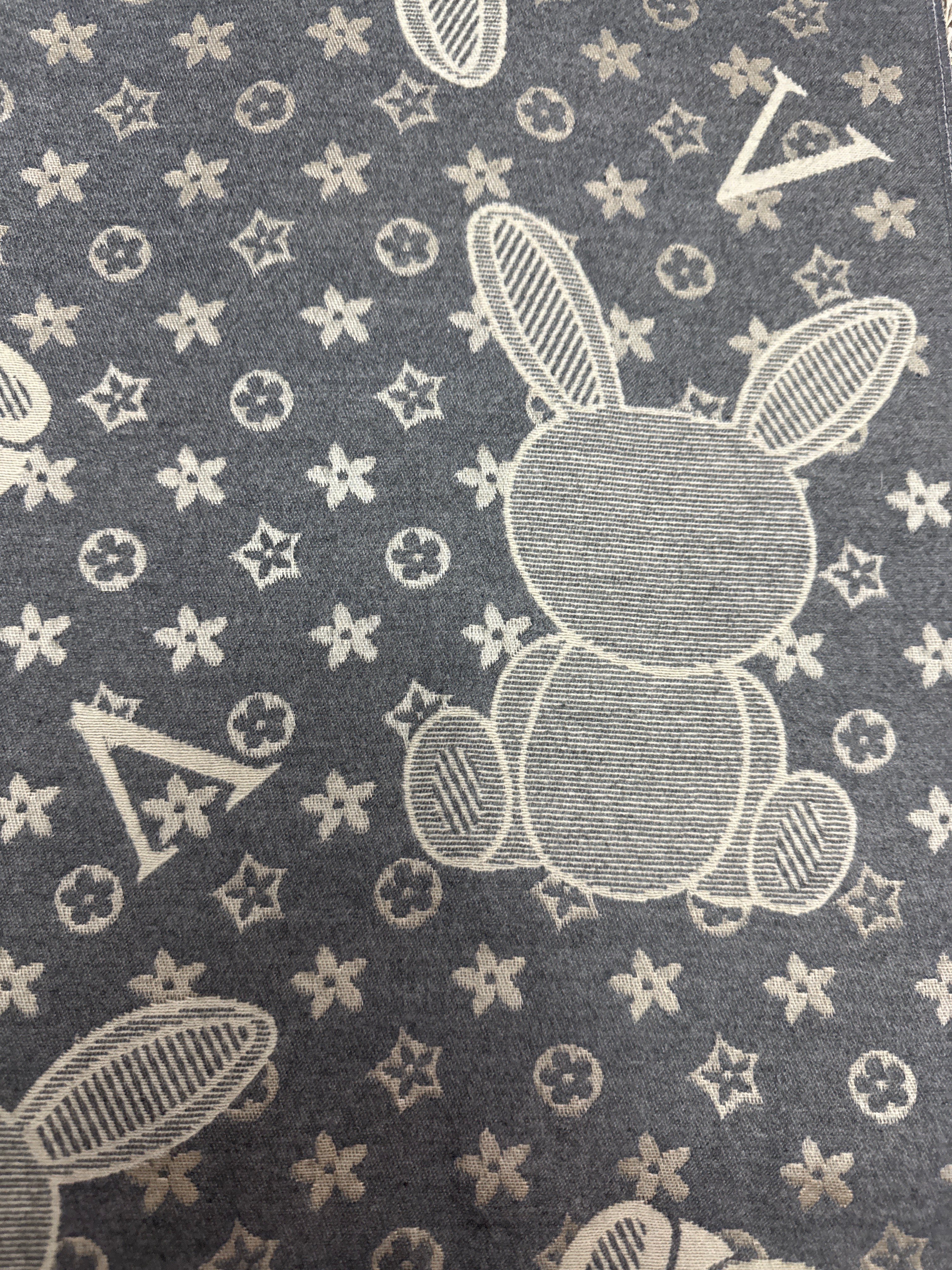 Louis the Bunny Scarf