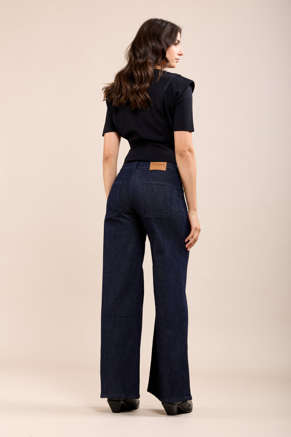 Toxik3 Wide Stretch Small Patch Pocket Jeans