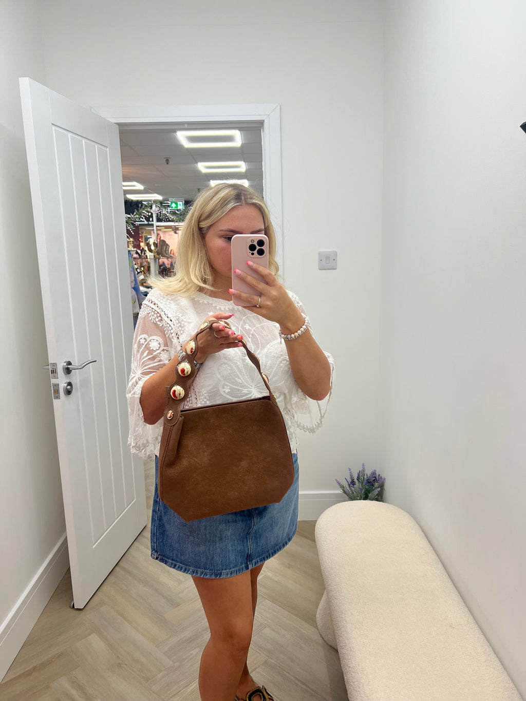 Disc small handbag ✨🖤🤎