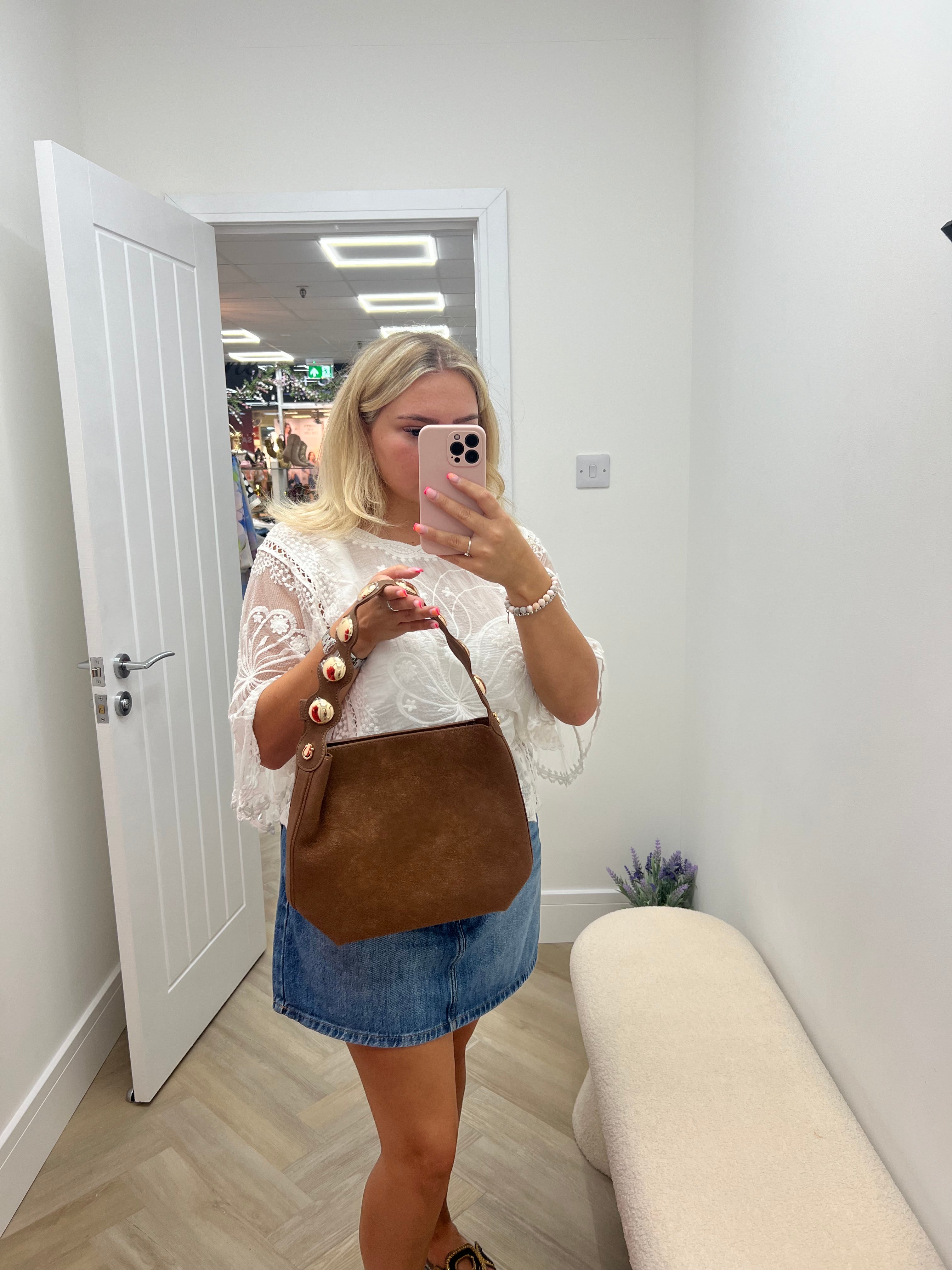 Disc small handbag ✨🖤🤎
