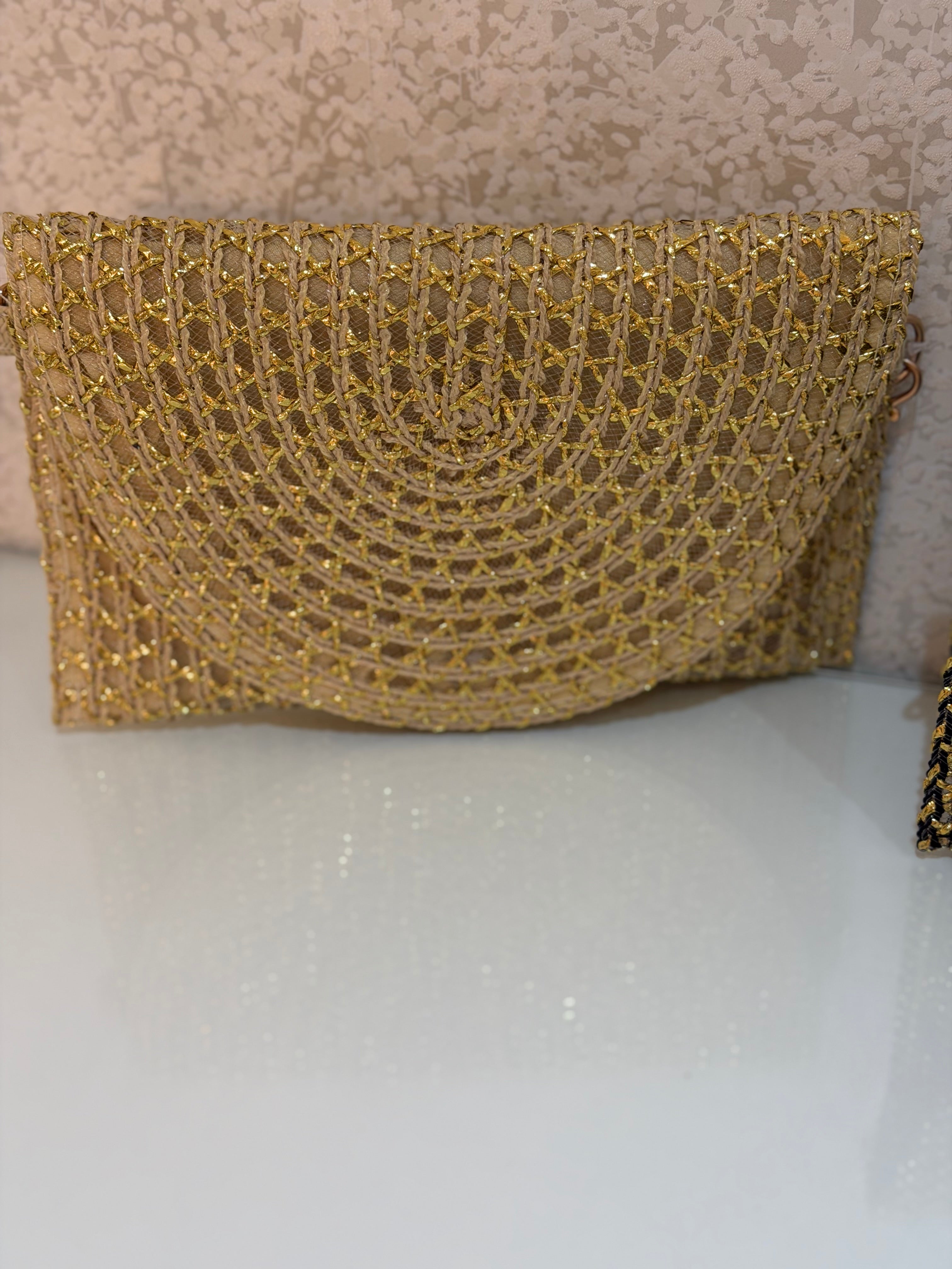 Goldie Clutch