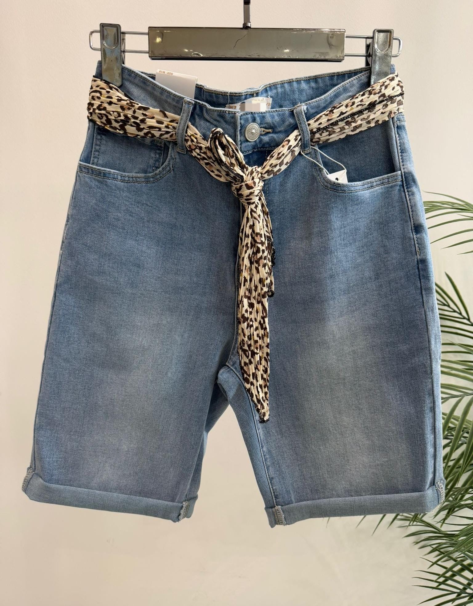 Lara Leopard Scarf Belt Denim Shorts – Zac & Zoe