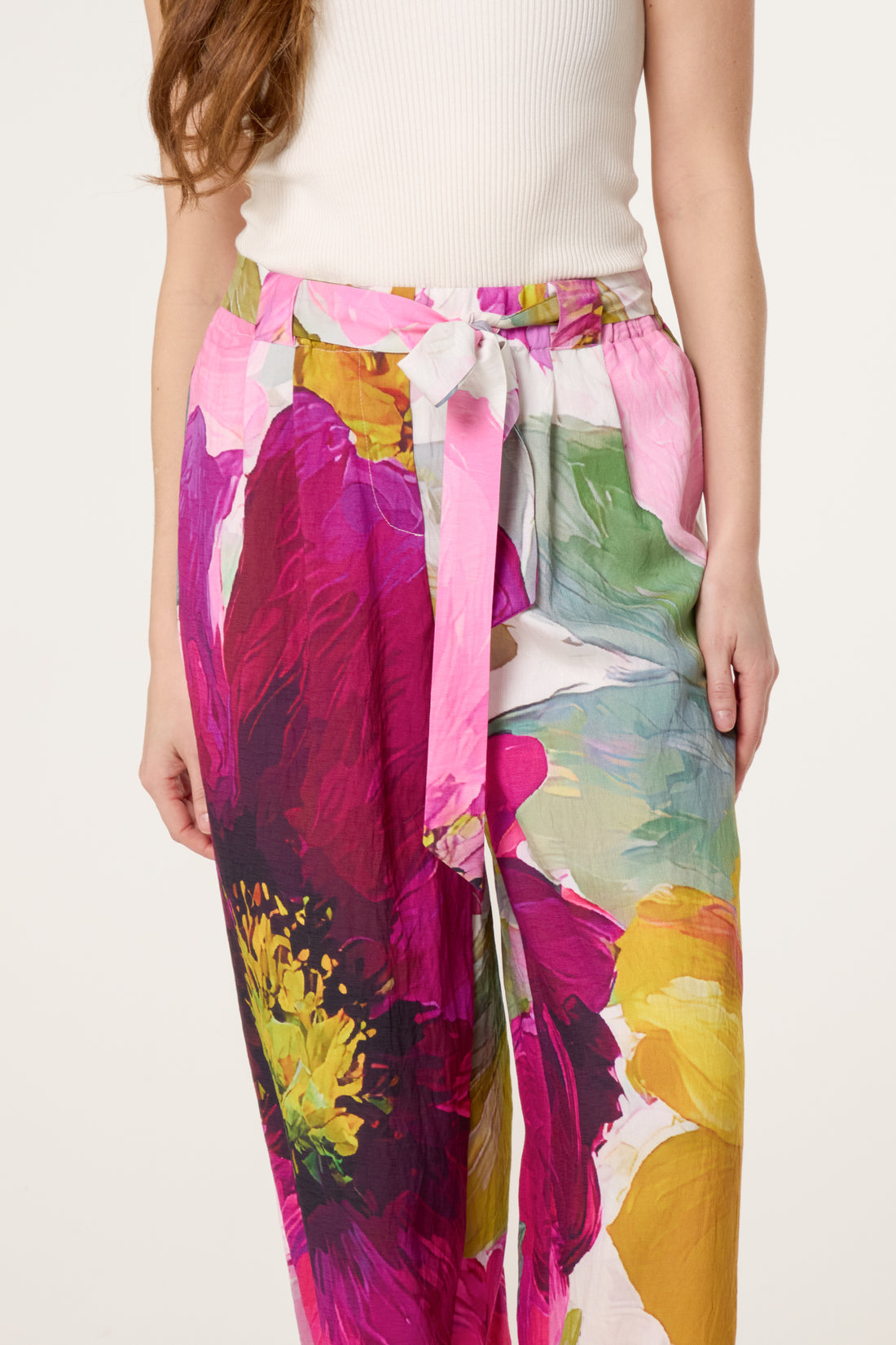 The Lilia Watercolour Flower Belted Trousers 🌸