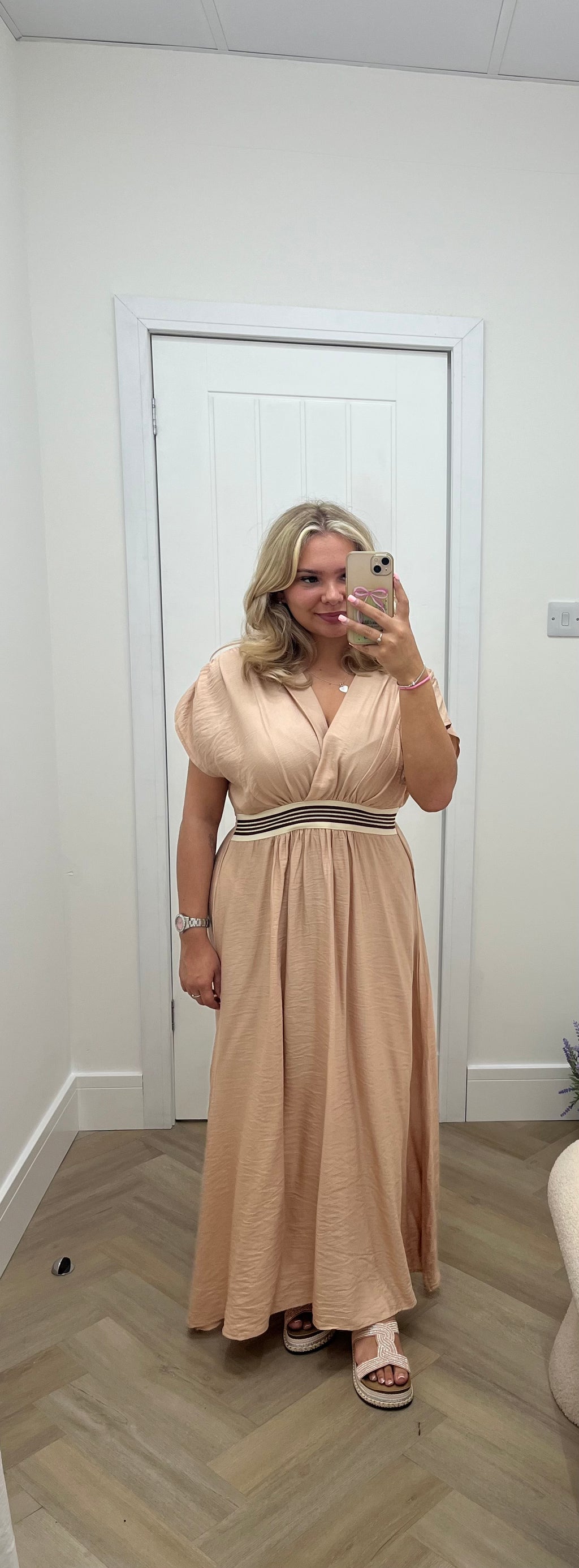 Alisha sparkle dress ✨
