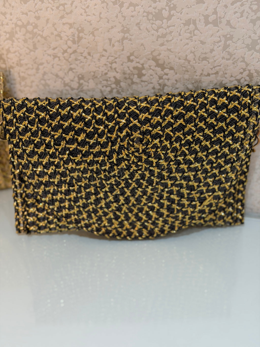 Goldie Clutch