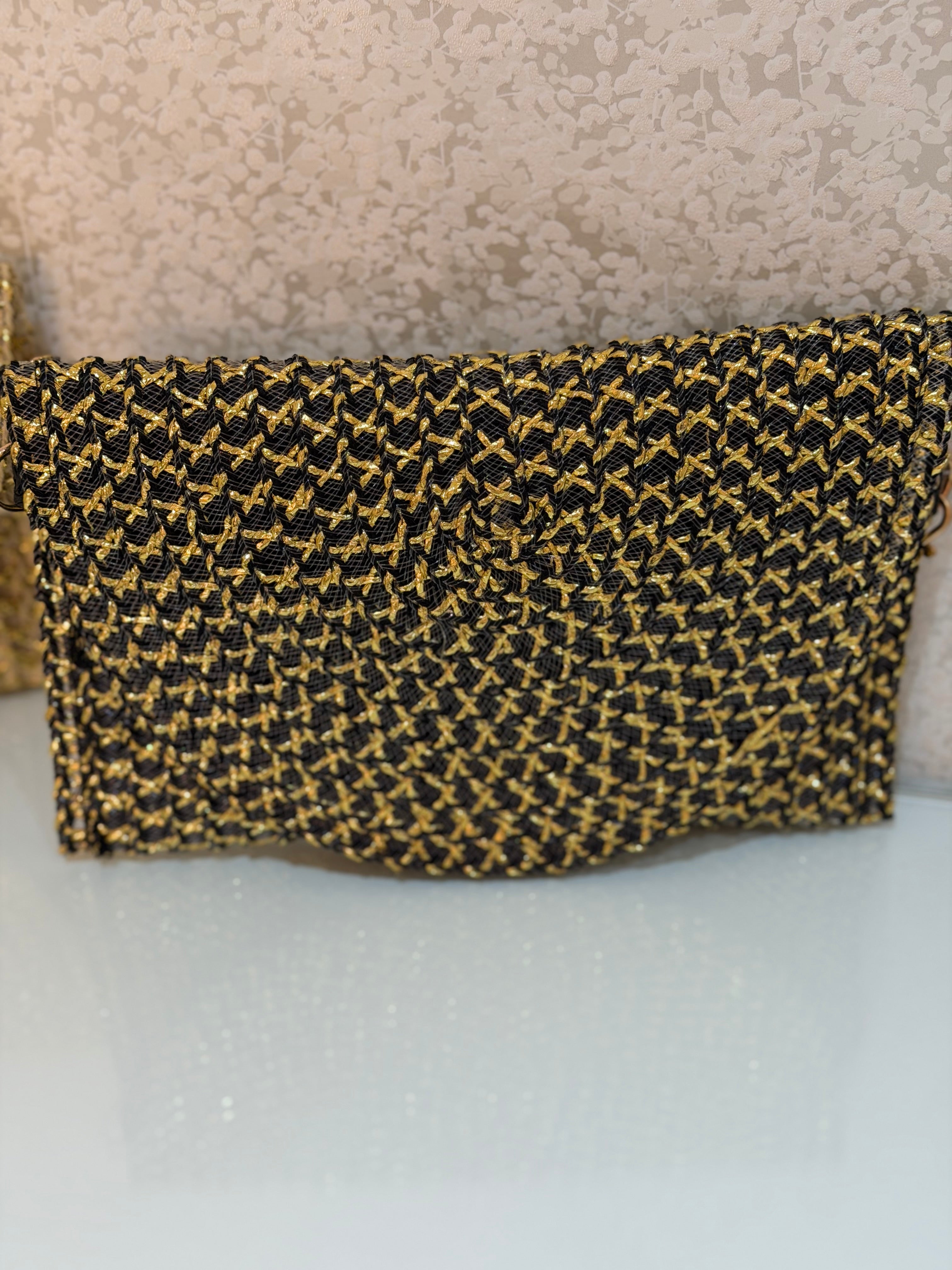 Goldie Clutch