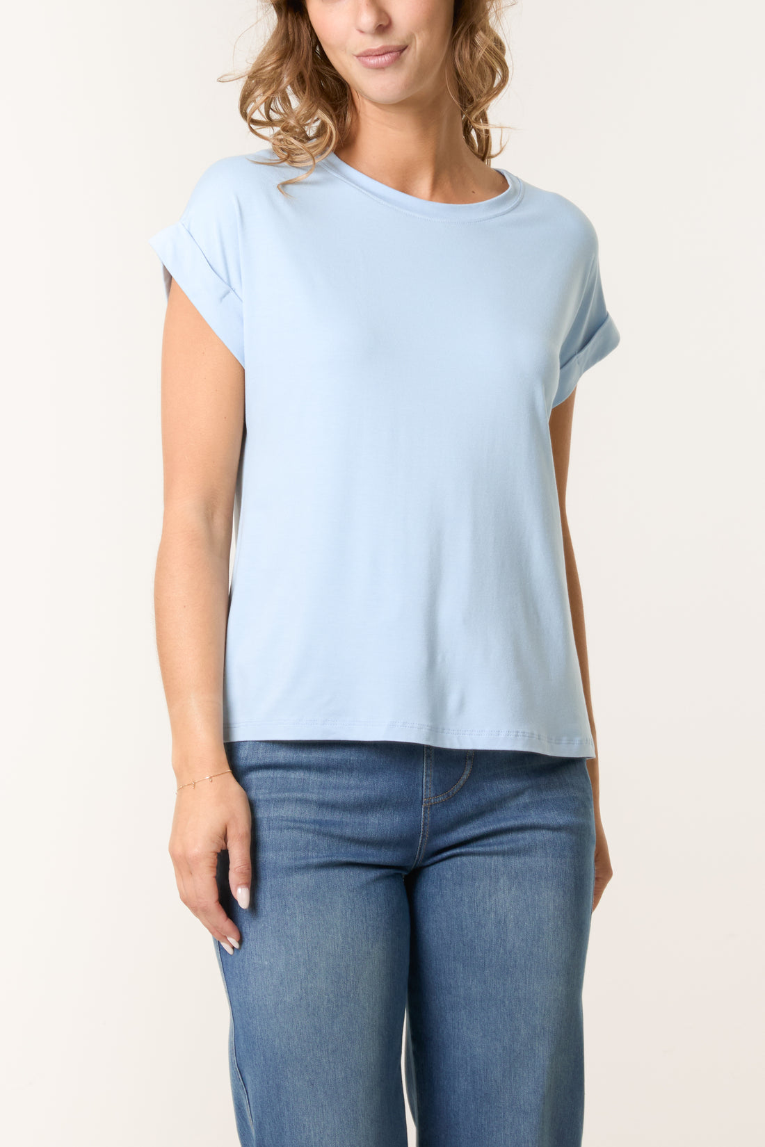 Essential Stretch Tee