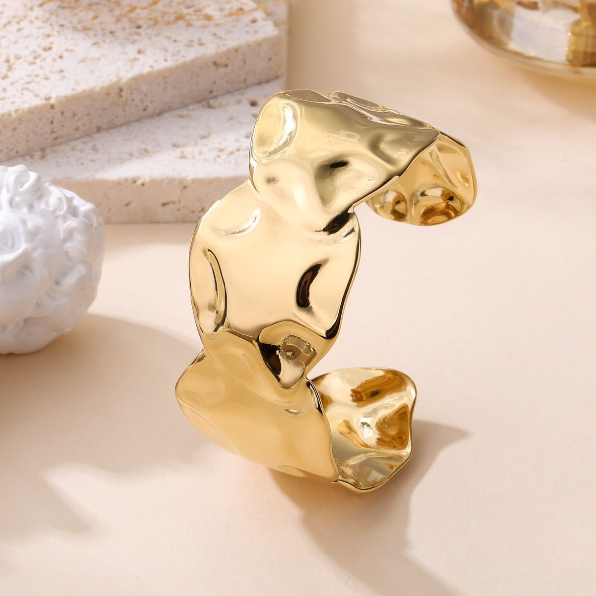 The Sculpted Cuff