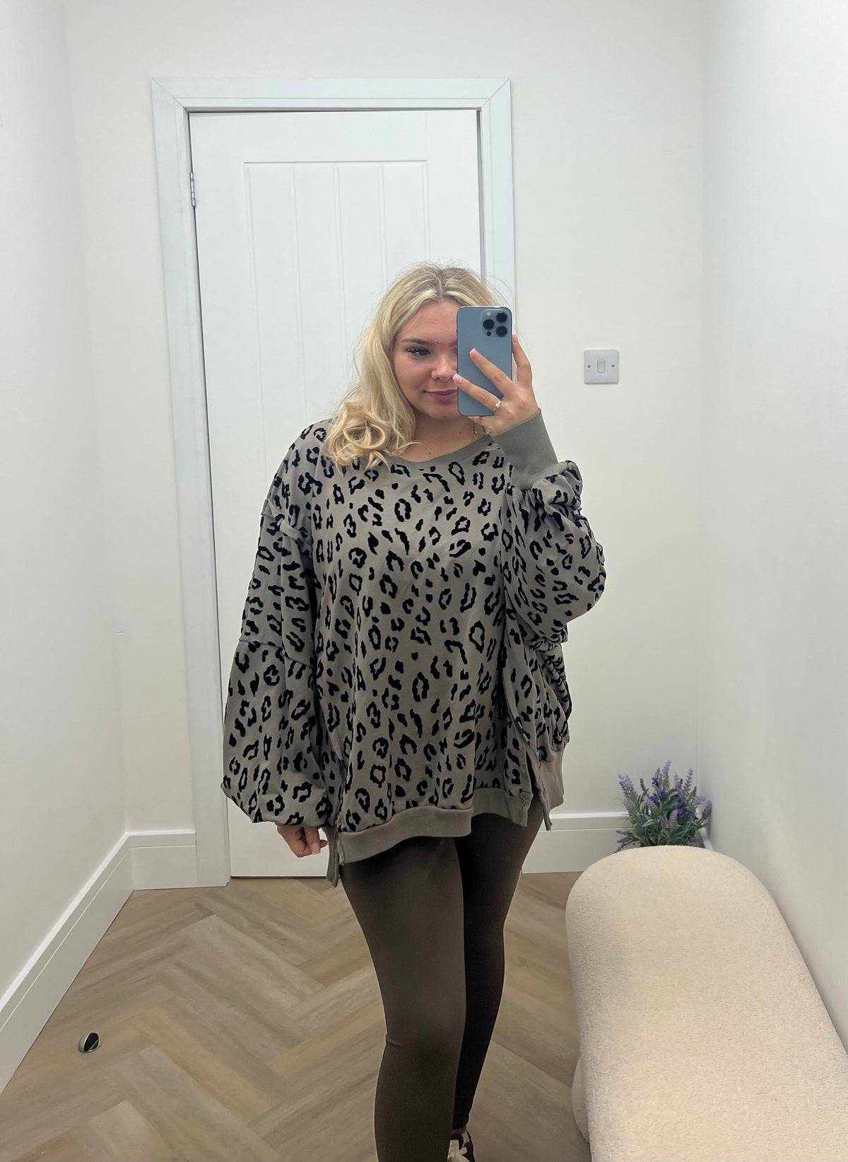 Eden Leopard Baggy Sweat