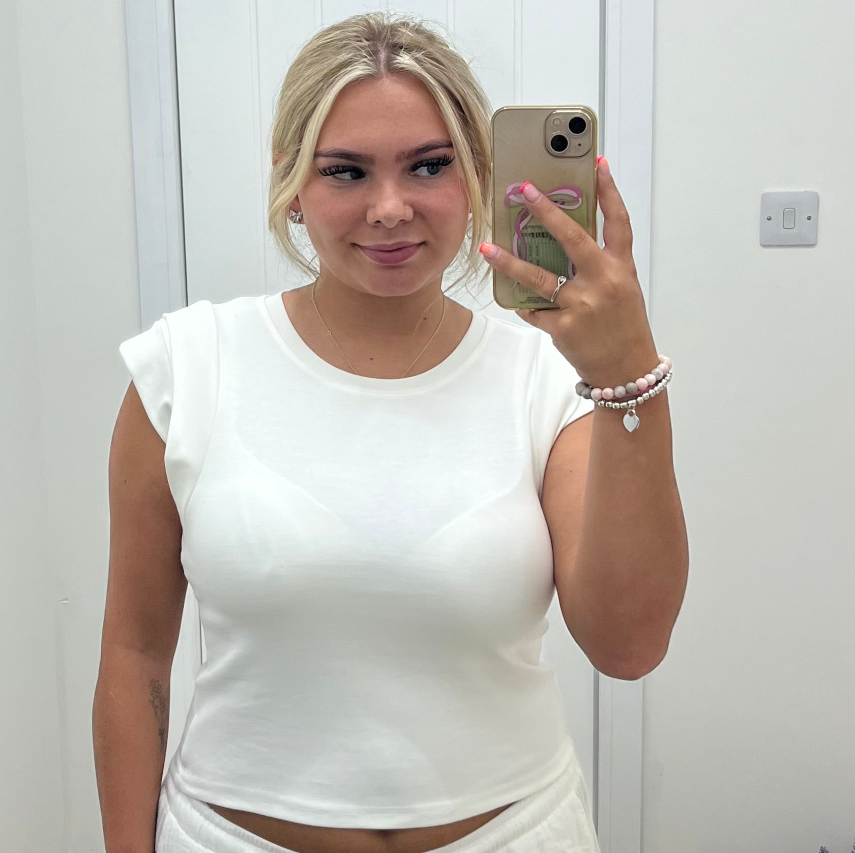 Belle T-Shirt