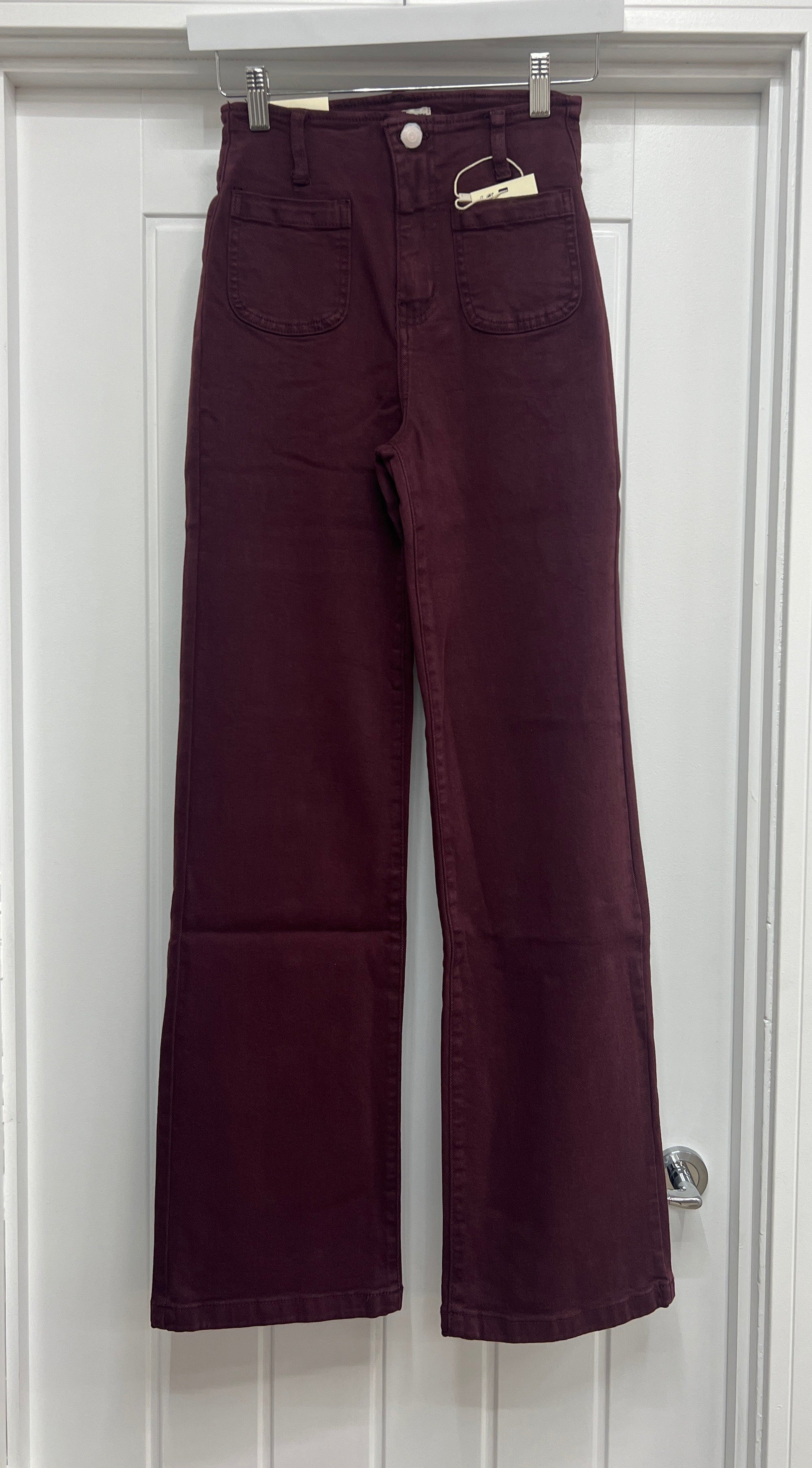 Toni High-Waisted Patch Pocket Jeans – Burgundy