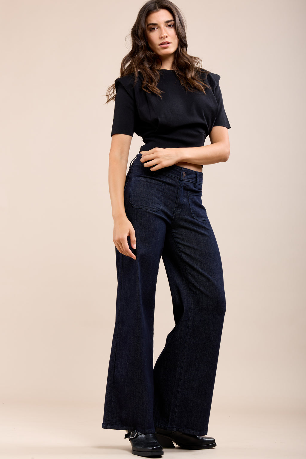 Toxik3 Wide Stretch Small Patch Pocket Jeans