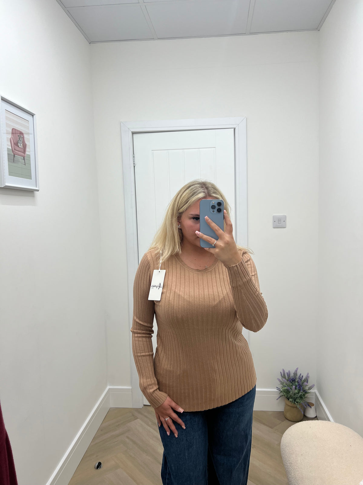 Lola Ribbed Scooped Neck Top