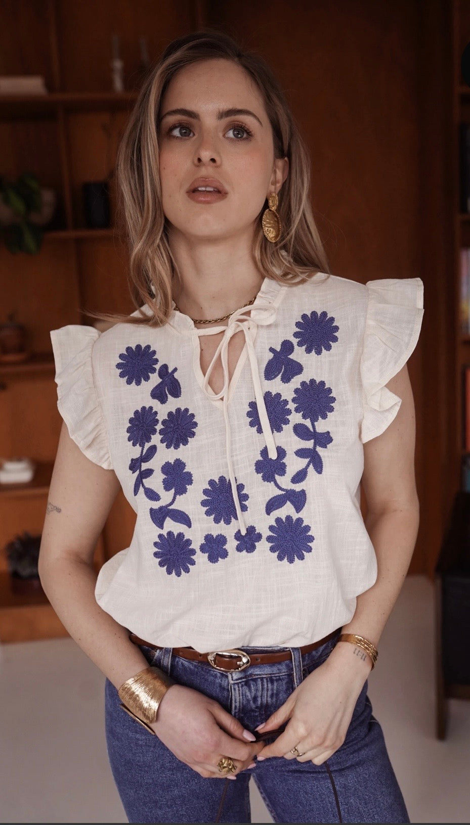 🌸 Anya Embroidered Blouse