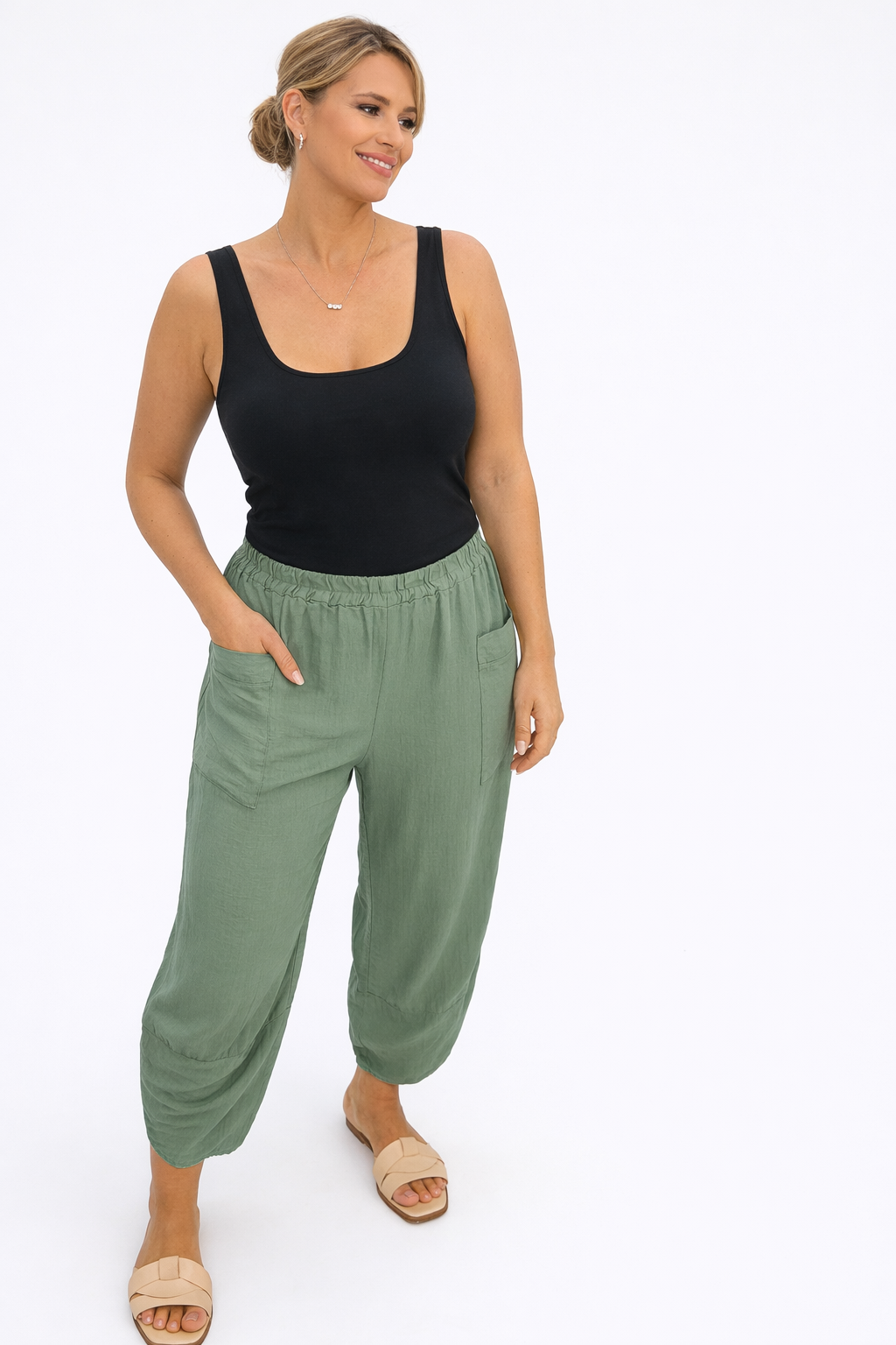 Betsy Carrot Leg Trousers 💫