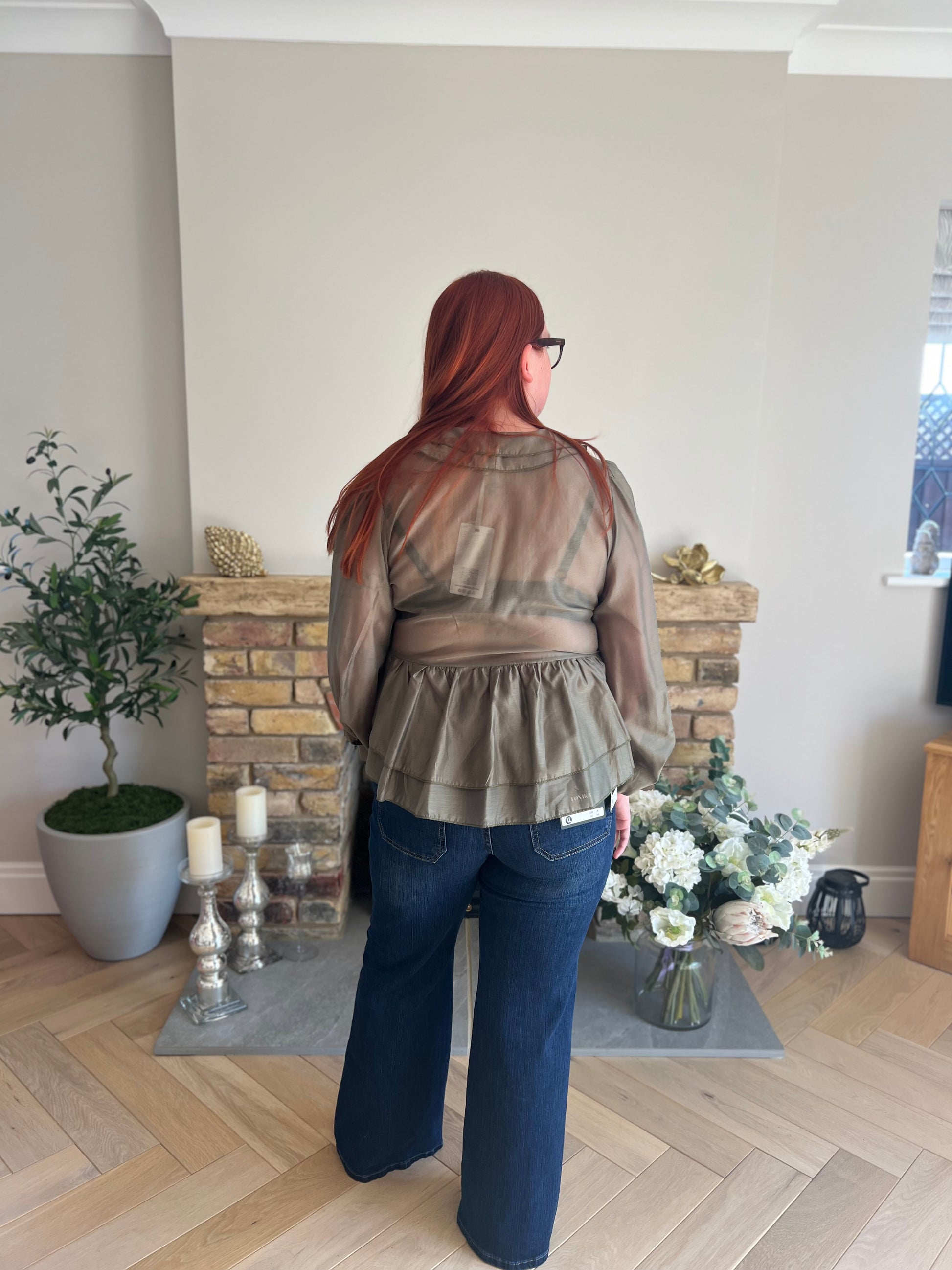 Mia Tie Blouse