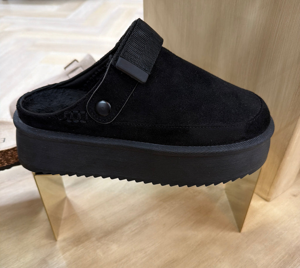 Clara Mule
