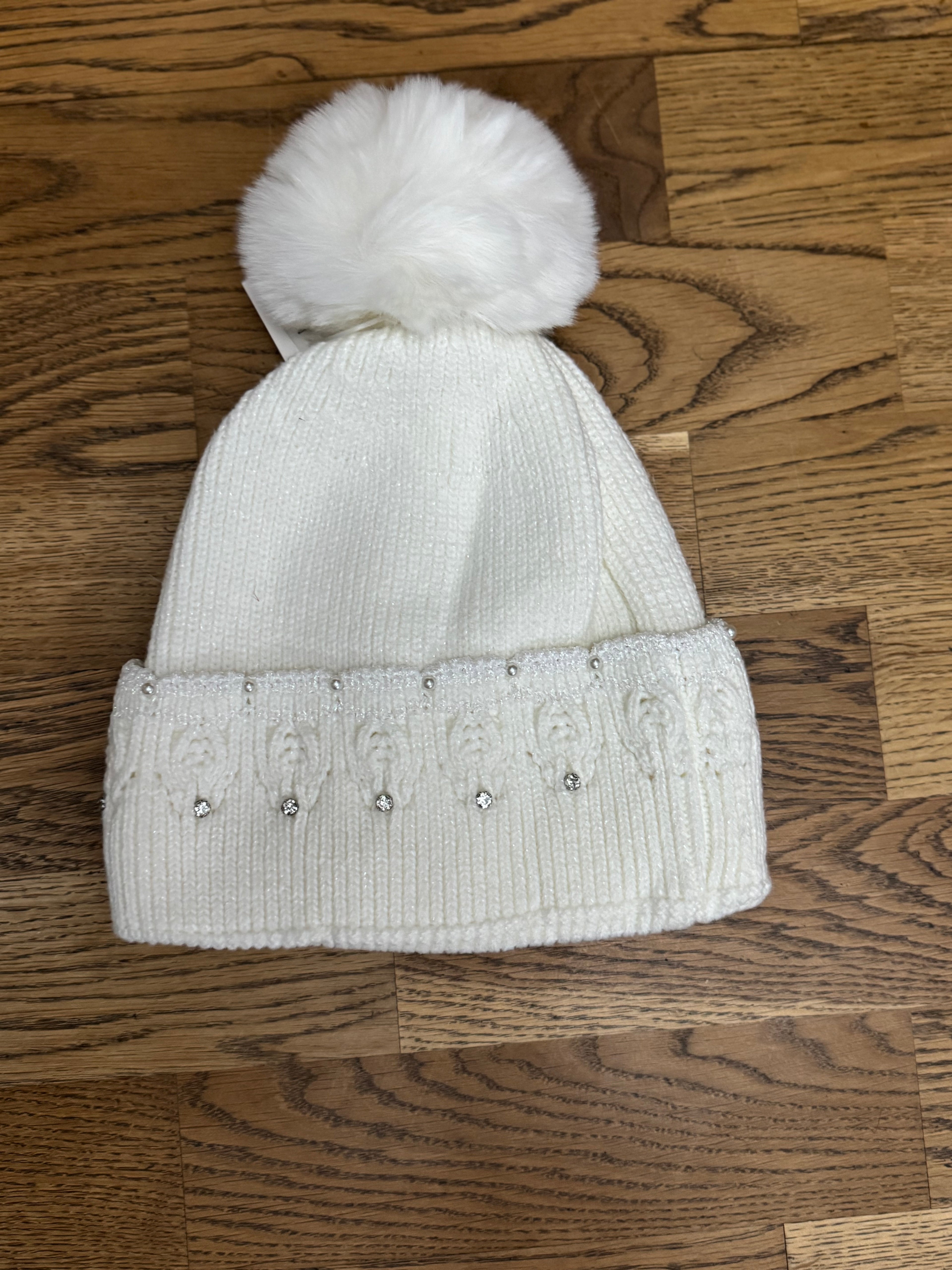 Lustrebloom Pom Beanie
