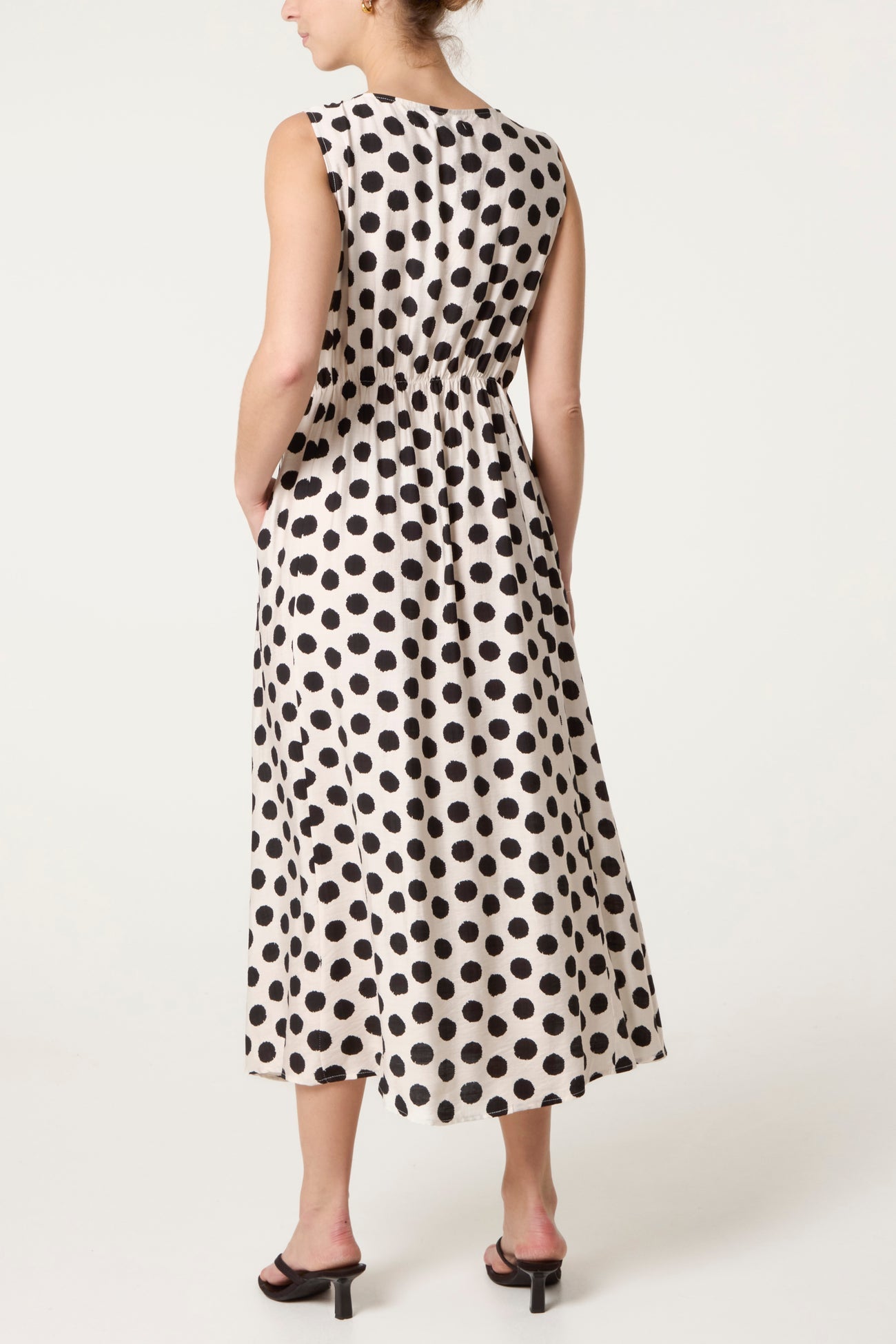 Emi – Polka Dot Sleeveless Midi Dress