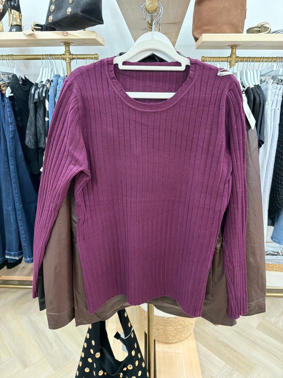 Lola Ribbed Scooped Neck Top