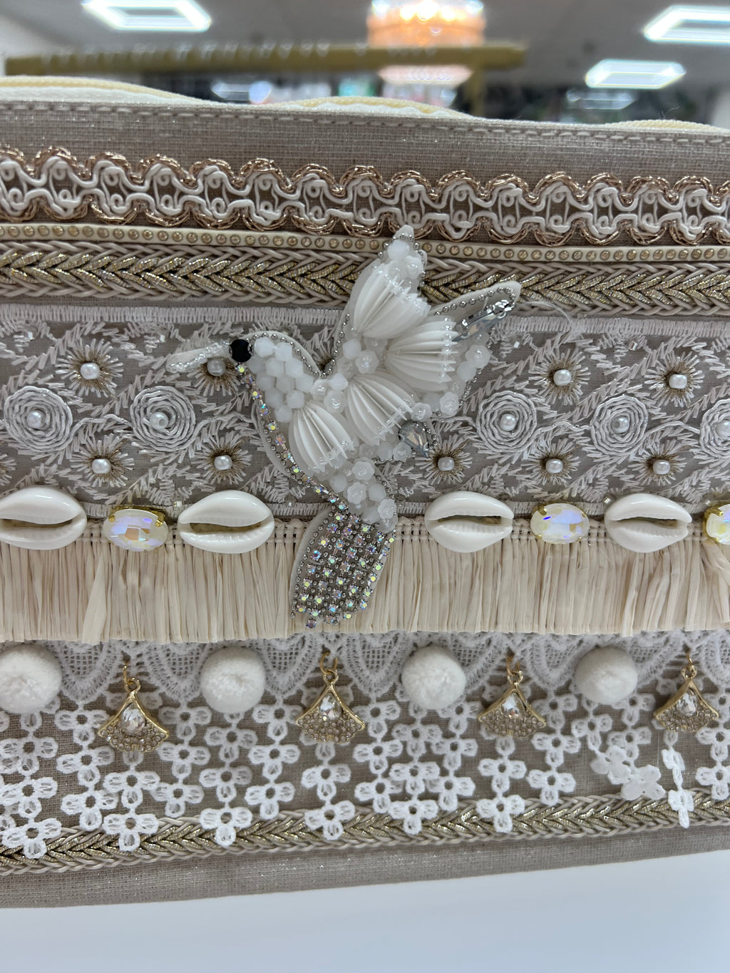 🤍 Dove – Embellished Boho Clutch
