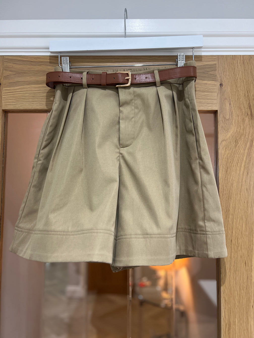 Classic Shorts with Belt