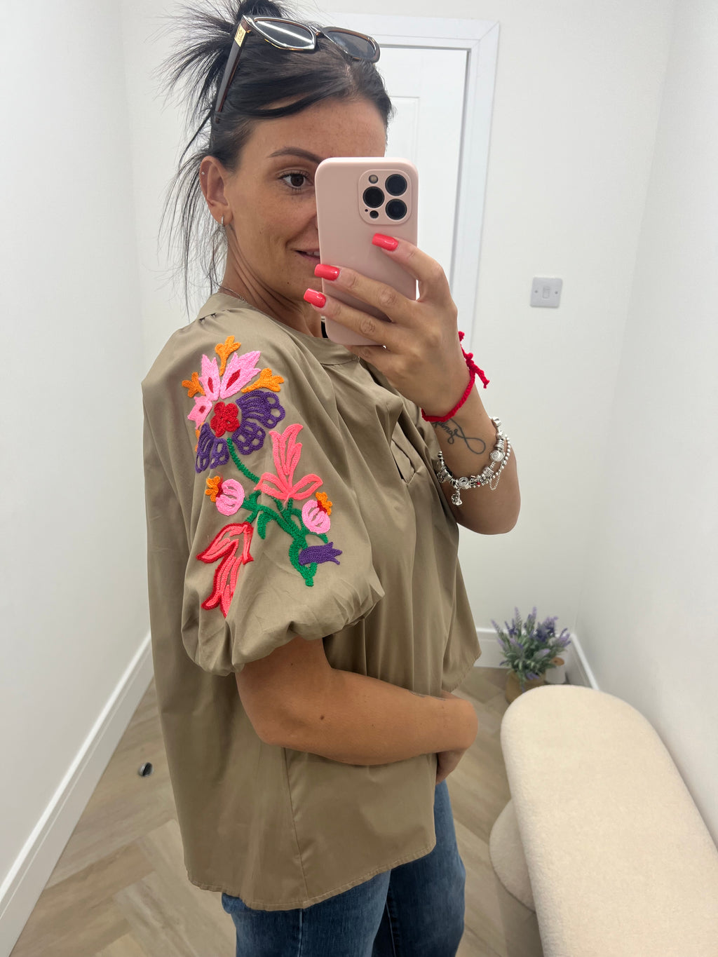 Krya flower sleeve blouse🌺💐